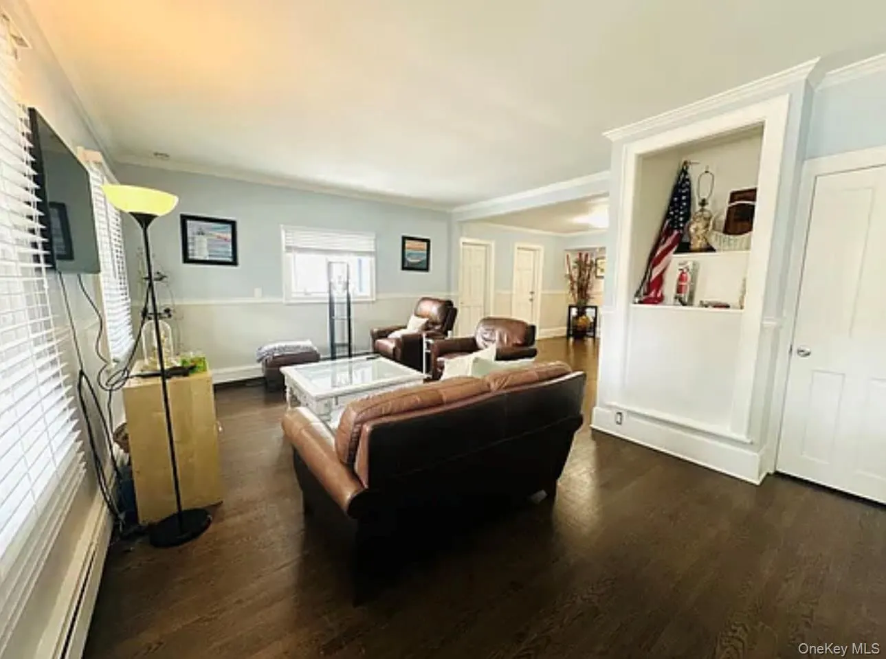 245 Main Street, Huntington, NY, 3 Bedrooms Bedrooms, 6 Rooms Rooms,2 BathroomsBathrooms,Residential Lease,For Rent,Main,0,1022449 245 Main Street, Huntington, NY, 3 Bedrooms Bedrooms, 6 Rooms Rooms,2 BathroomsBathrooms,Residential Lease,For Rent,Main,0,1022449