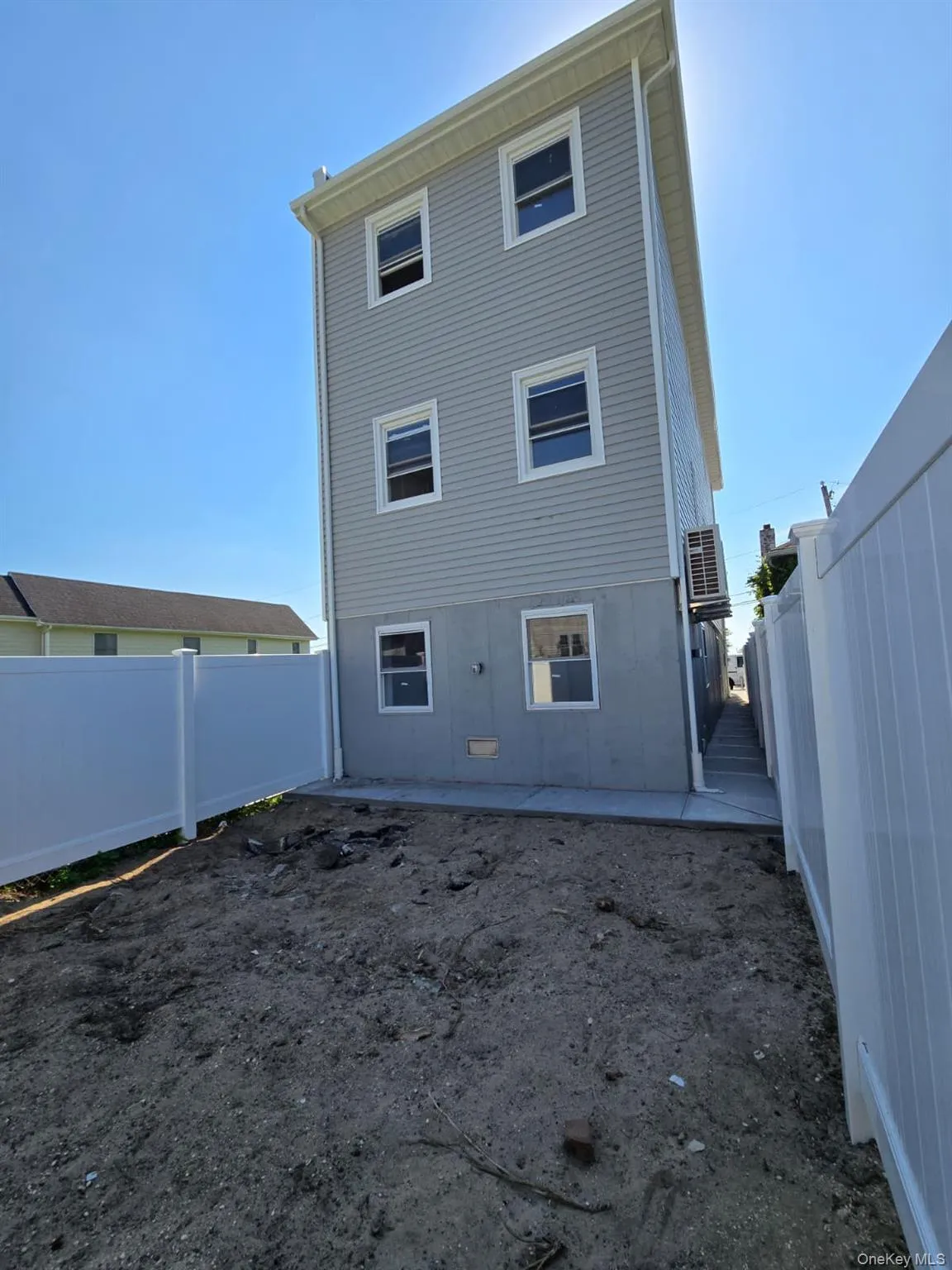 508 Beach 45 Street, New York, NY, 4 Bedrooms Bedrooms, 8 Rooms Rooms,3 BathroomsBathrooms,Residential,For Rent,Beach 45,0,1022452 508 Beach 45 Street, New York, NY, 4 Bedrooms Bedrooms, 8 Rooms Rooms,3 BathroomsBathrooms,Residential,For Rent,Beach 45,0,1022452