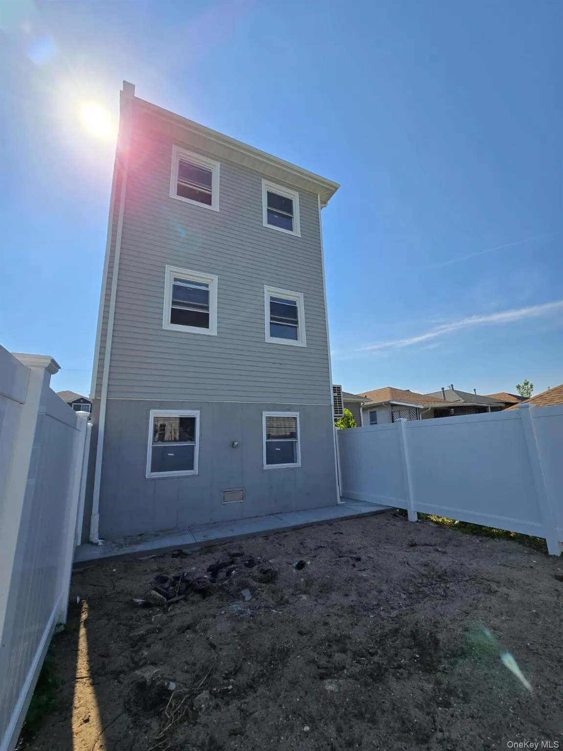 508 Beach 45 Street, New York, NY, 4 Bedrooms Bedrooms, 8 Rooms Rooms,3 BathroomsBathrooms,Residential,For Rent,Beach 45,0,1022452 508 Beach 45 Street, New York, NY, 4 Bedrooms Bedrooms, 8 Rooms Rooms,3 BathroomsBathrooms,Residential,For Rent,Beach 45,0,1022452