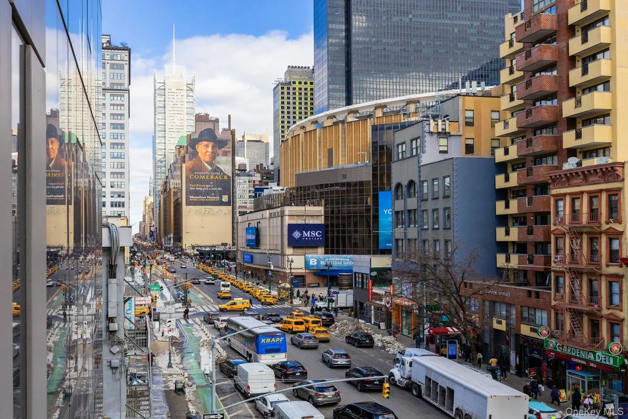 300 30th Street, New York, NY, 1 Bedroom Bedrooms, 5 Rooms Rooms,1 BathroomBathrooms,Residential Lease,For Rent,30th,0,1022454 300 30th Street, New York, NY, 1 Bedroom Bedrooms, 5 Rooms Rooms,1 BathroomBathrooms,Residential Lease,For Rent,30th,0,1022454