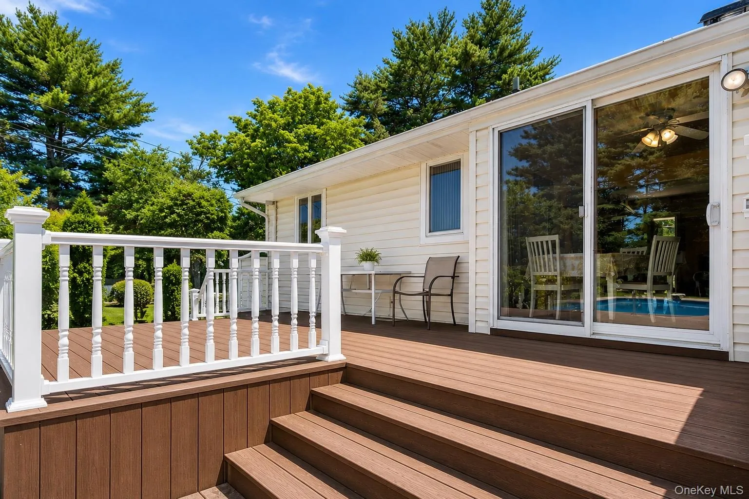 72 Dix Highway, Huntington, NY, 4 Bedrooms Bedrooms, 12 Rooms Rooms,2 BathroomsBathrooms,Residential,For Rent,Dix,0,1022459 72 Dix Highway, Huntington, NY, 4 Bedrooms Bedrooms, 12 Rooms Rooms,2 BathroomsBathrooms,Residential,For Rent,Dix,0,1022459