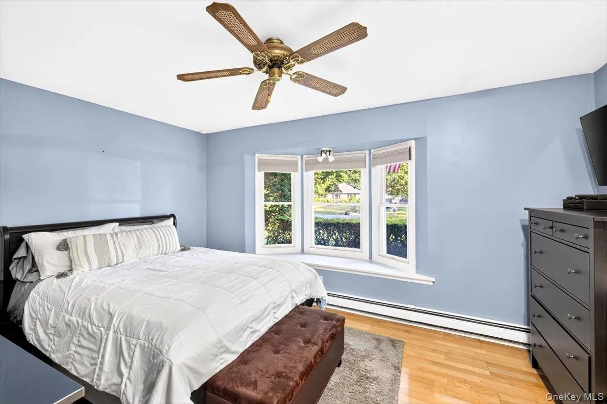 111 Sequoia Drive, Brookhaven, NY, 3 Bedrooms Bedrooms, 6 Rooms Rooms,1 BathroomBathrooms,Residential,For Rent,Sequoia,0,1022468 111 Sequoia Drive, Brookhaven, NY, 3 Bedrooms Bedrooms, 6 Rooms Rooms,1 BathroomBathrooms,Residential,For Rent,Sequoia,0,1022468