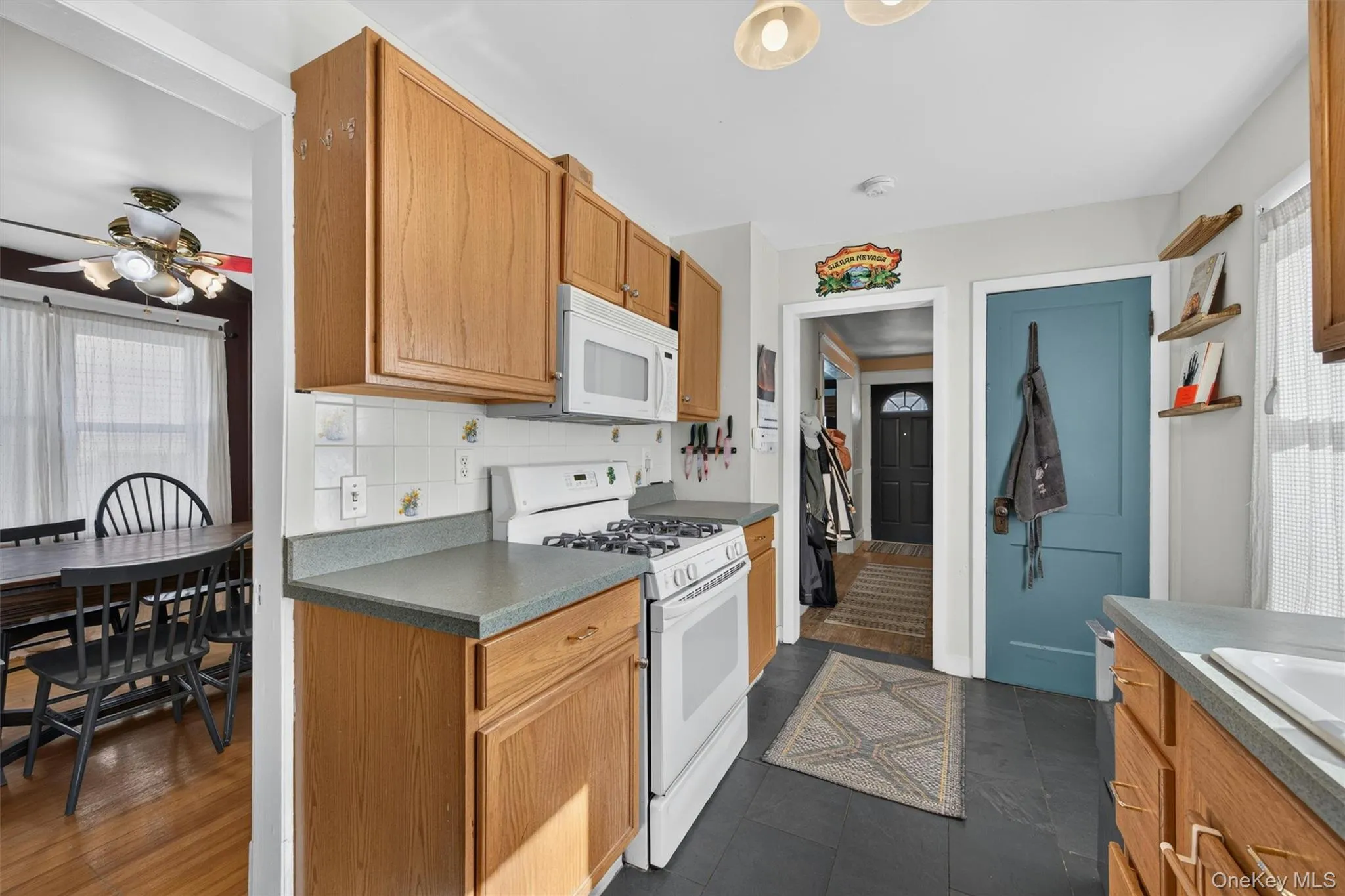 9 Stone Street, Newburgh (town), NY, 3 Bedrooms Bedrooms, 7 Rooms Rooms,1 BathroomBathrooms,Residential,For Rent,Stone,0,1022469 9 Stone Street, Newburgh (town), NY, 3 Bedrooms Bedrooms, 7 Rooms Rooms,1 BathroomBathrooms,Residential,For Rent,Stone,0,1022469