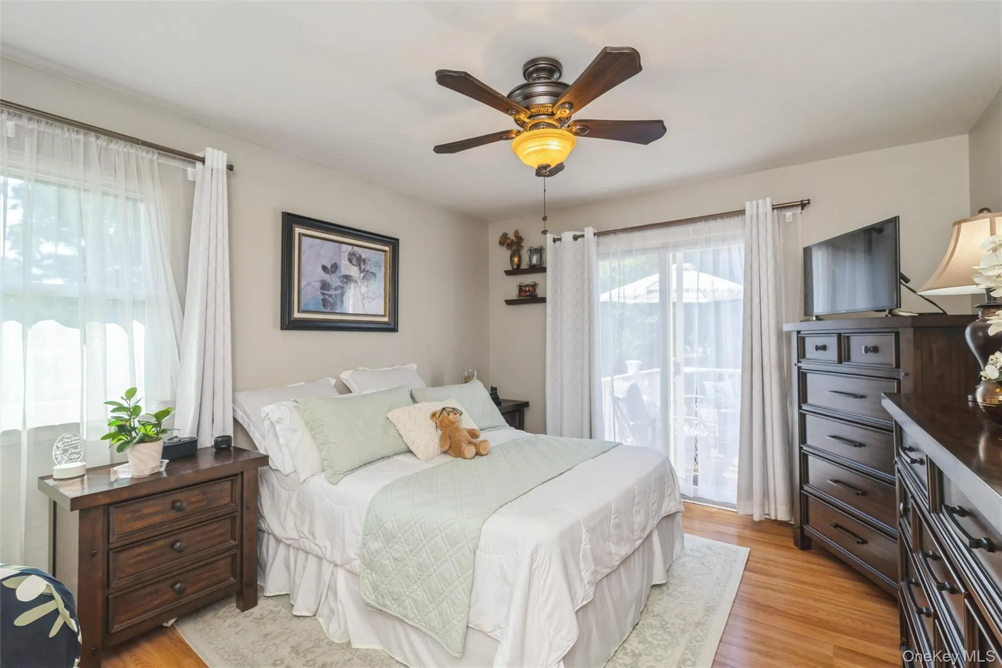 12 Oak Street, Brookhaven, NY, 3 Bedrooms Bedrooms, 7 Rooms Rooms,2 BathroomsBathrooms,Residential,For Rent,Oak,0,1022476 12 Oak Street, Brookhaven, NY, 3 Bedrooms Bedrooms, 7 Rooms Rooms,2 BathroomsBathrooms,Residential,For Rent,Oak,0,1022476