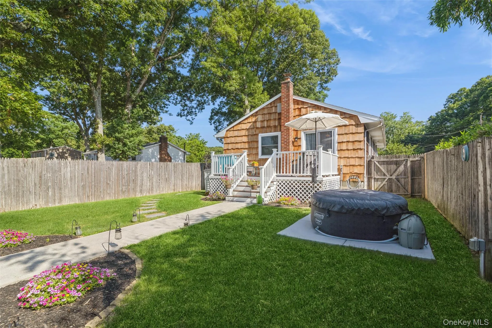 12 Oak Street, Brookhaven, NY, 3 Bedrooms Bedrooms, 7 Rooms Rooms,2 BathroomsBathrooms,Residential,For Rent,Oak,0,1022476 12 Oak Street, Brookhaven, NY, 3 Bedrooms Bedrooms, 7 Rooms Rooms,2 BathroomsBathrooms,Residential,For Rent,Oak,0,1022476