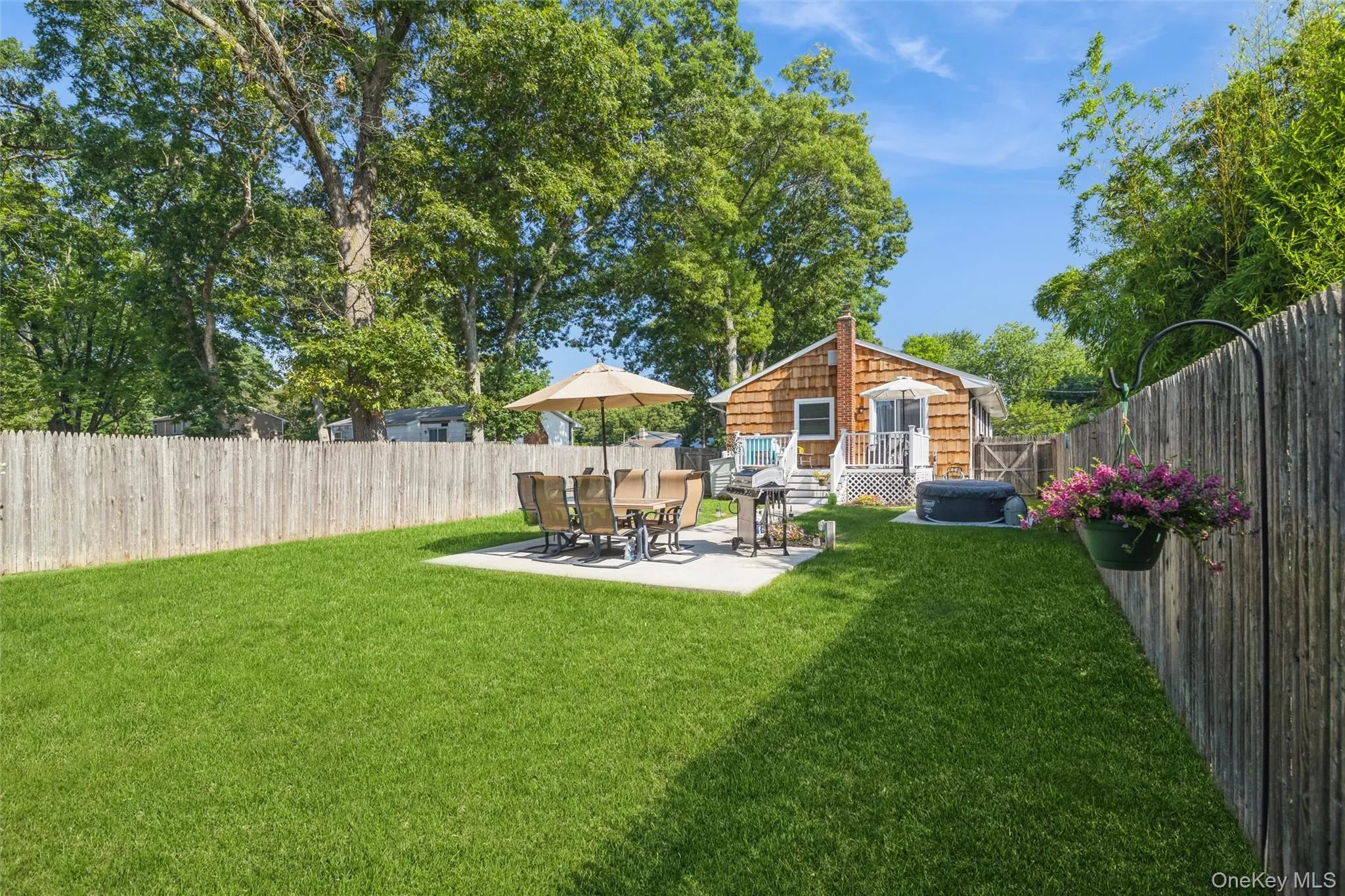 12 Oak Street, Brookhaven, NY, 3 Bedrooms Bedrooms, 7 Rooms Rooms,2 BathroomsBathrooms,Residential,For Rent,Oak,0,1022476 12 Oak Street, Brookhaven, NY, 3 Bedrooms Bedrooms, 7 Rooms Rooms,2 BathroomsBathrooms,Residential,For Rent,Oak,0,1022476