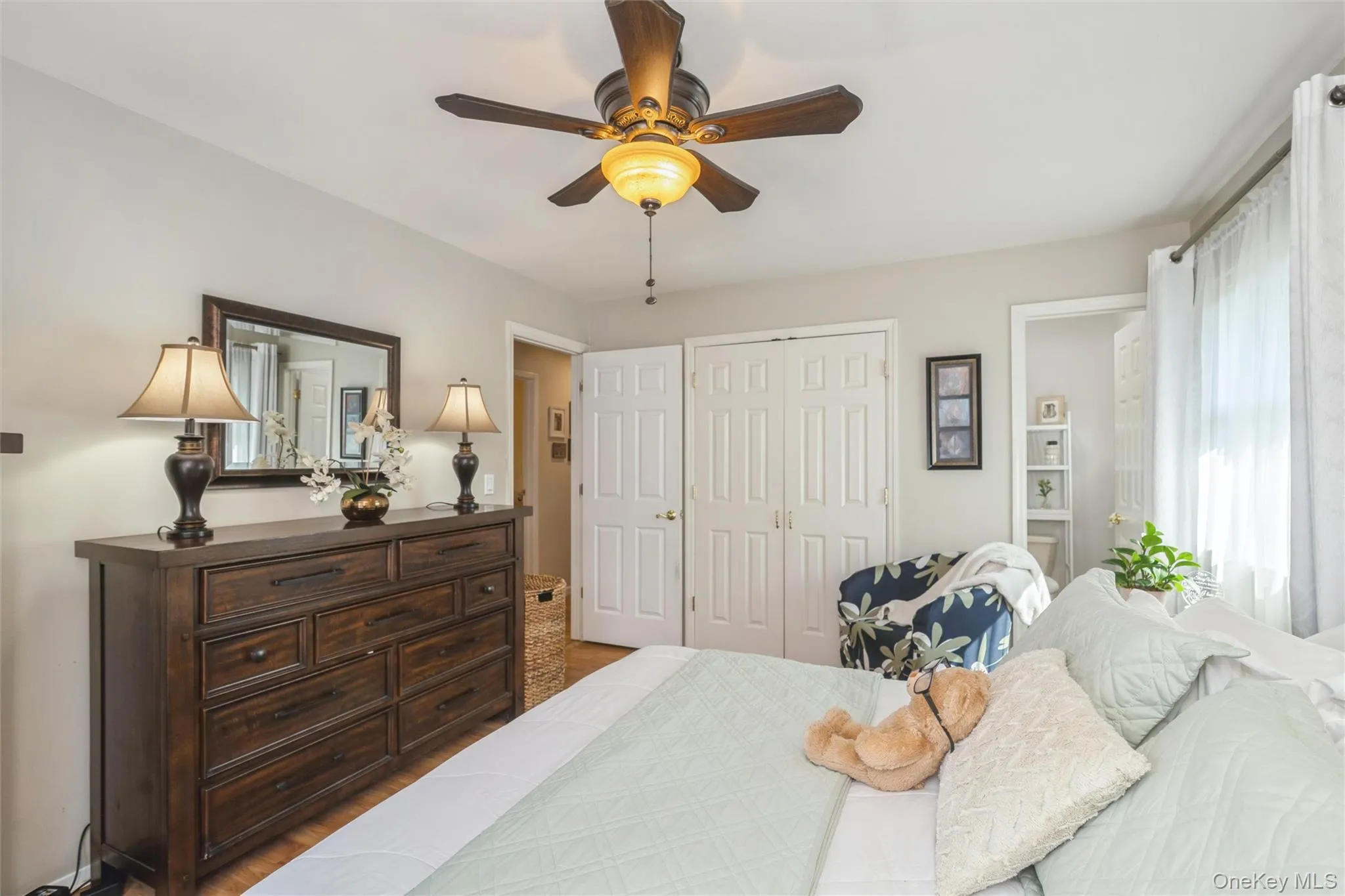 12 Oak Street, Brookhaven, NY, 3 Bedrooms Bedrooms, 7 Rooms Rooms,2 BathroomsBathrooms,Residential,For Rent,Oak,0,1022476 12 Oak Street, Brookhaven, NY, 3 Bedrooms Bedrooms, 7 Rooms Rooms,2 BathroomsBathrooms,Residential,For Rent,Oak,0,1022476