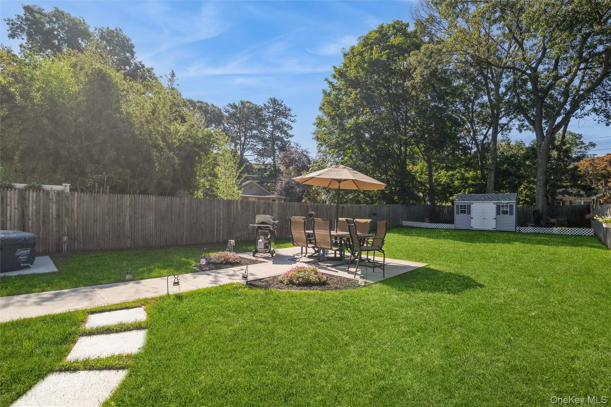 12 Oak Street, Brookhaven, NY, 3 Bedrooms Bedrooms, 7 Rooms Rooms,2 BathroomsBathrooms,Residential,For Rent,Oak,0,1022476 12 Oak Street, Brookhaven, NY, 3 Bedrooms Bedrooms, 7 Rooms Rooms,2 BathroomsBathrooms,Residential,For Rent,Oak,0,1022476