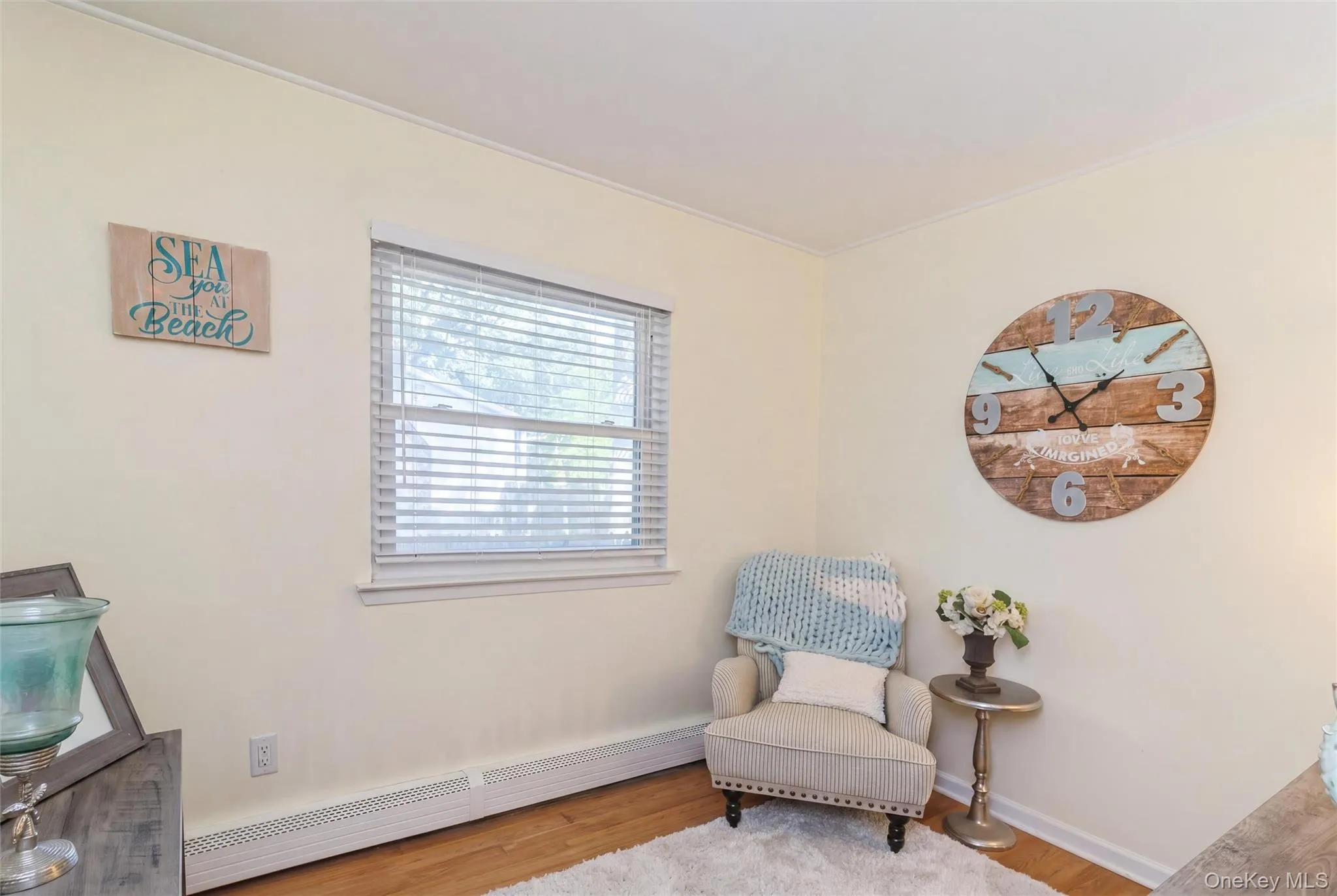12 Oak Street, Brookhaven, NY, 3 Bedrooms Bedrooms, 7 Rooms Rooms,2 BathroomsBathrooms,Residential,For Rent,Oak,0,1022476 12 Oak Street, Brookhaven, NY, 3 Bedrooms Bedrooms, 7 Rooms Rooms,2 BathroomsBathrooms,Residential,For Rent,Oak,0,1022476