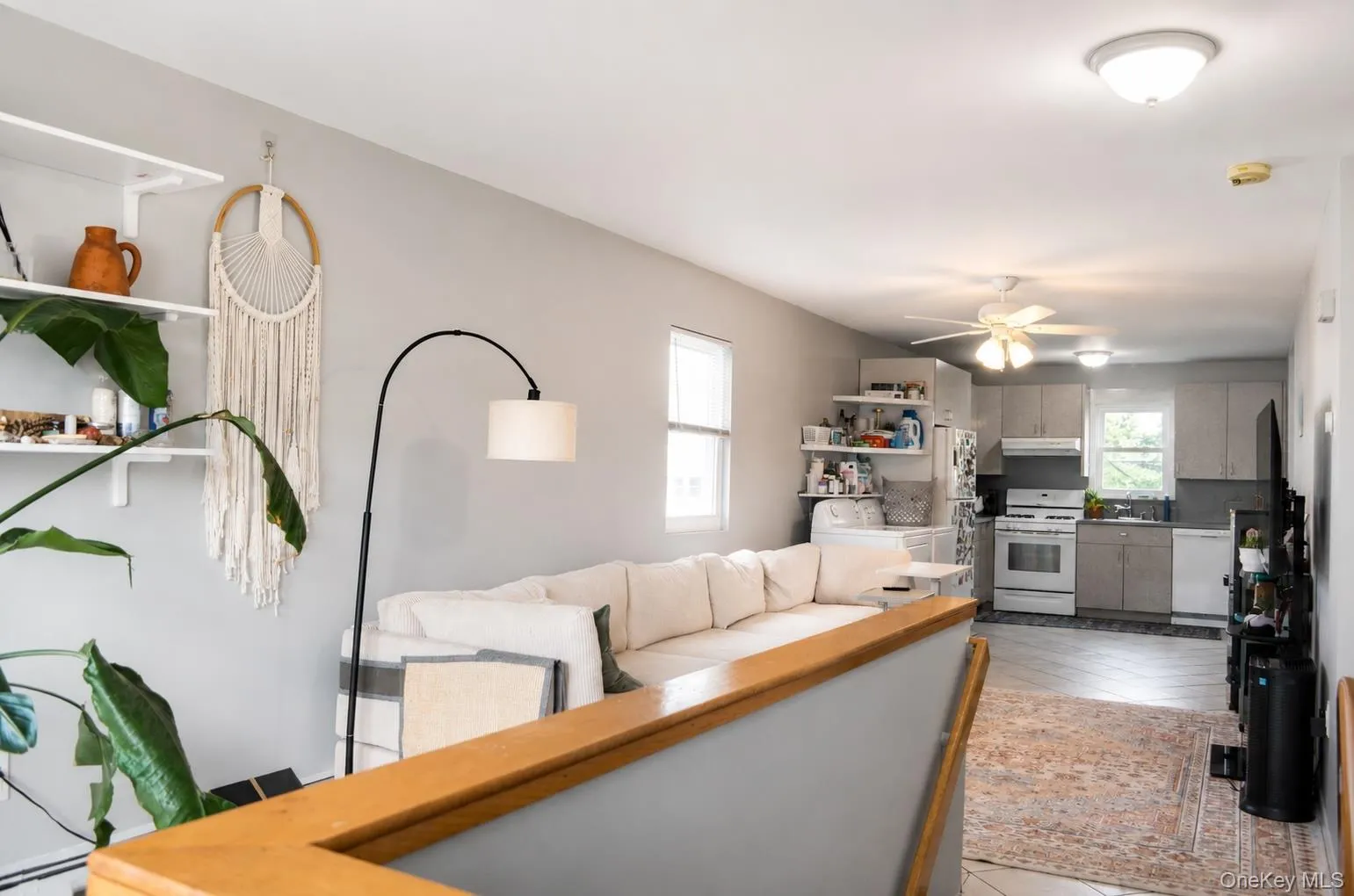 34 Lenox Avenue, North Hempstead, NY, 2 Bedrooms Bedrooms, 4 Rooms Rooms,1 BathroomBathrooms,Residential Lease,For Rent,Lenox,0,1022478 34 Lenox Avenue, North Hempstead, NY, 2 Bedrooms Bedrooms, 4 Rooms Rooms,1 BathroomBathrooms,Residential Lease,For Rent,Lenox,0,1022478