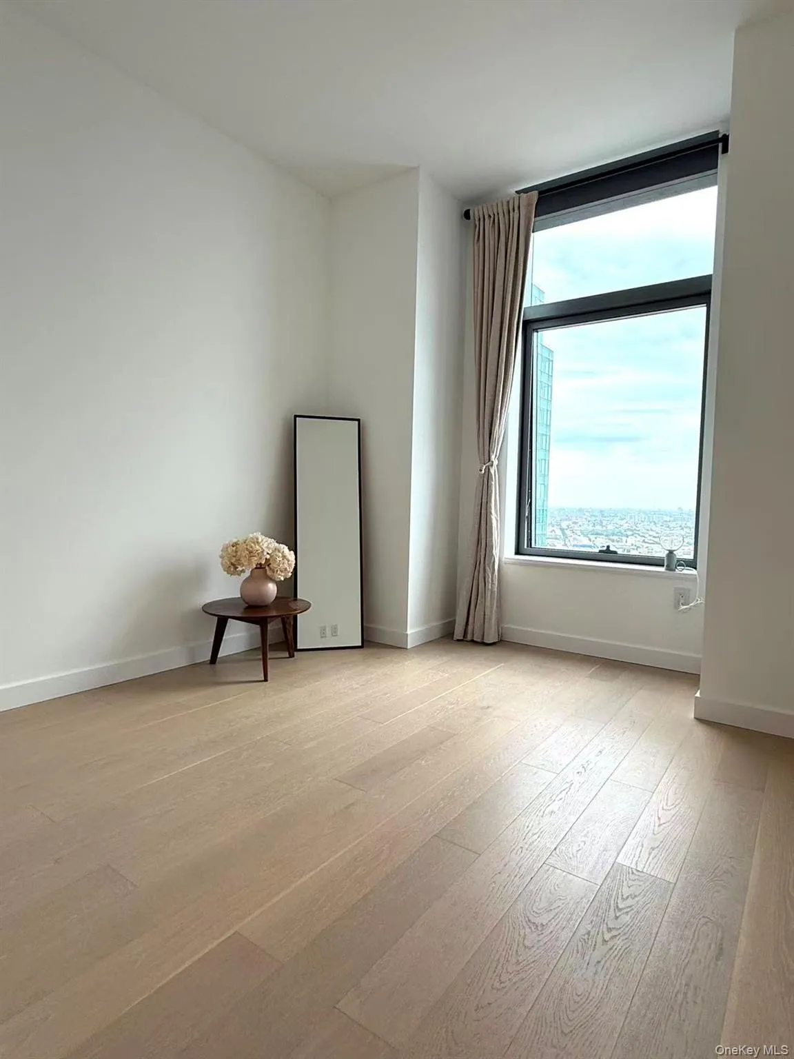 3 Court Square, New York, NY, 2 Bedrooms Bedrooms, 4 Rooms Rooms,2 BathroomsBathrooms,Residential,For Rent,Court,0,1022493 3 Court Square, New York, NY, 2 Bedrooms Bedrooms, 4 Rooms Rooms,2 BathroomsBathrooms,Residential,For Rent,Court,0,1022493