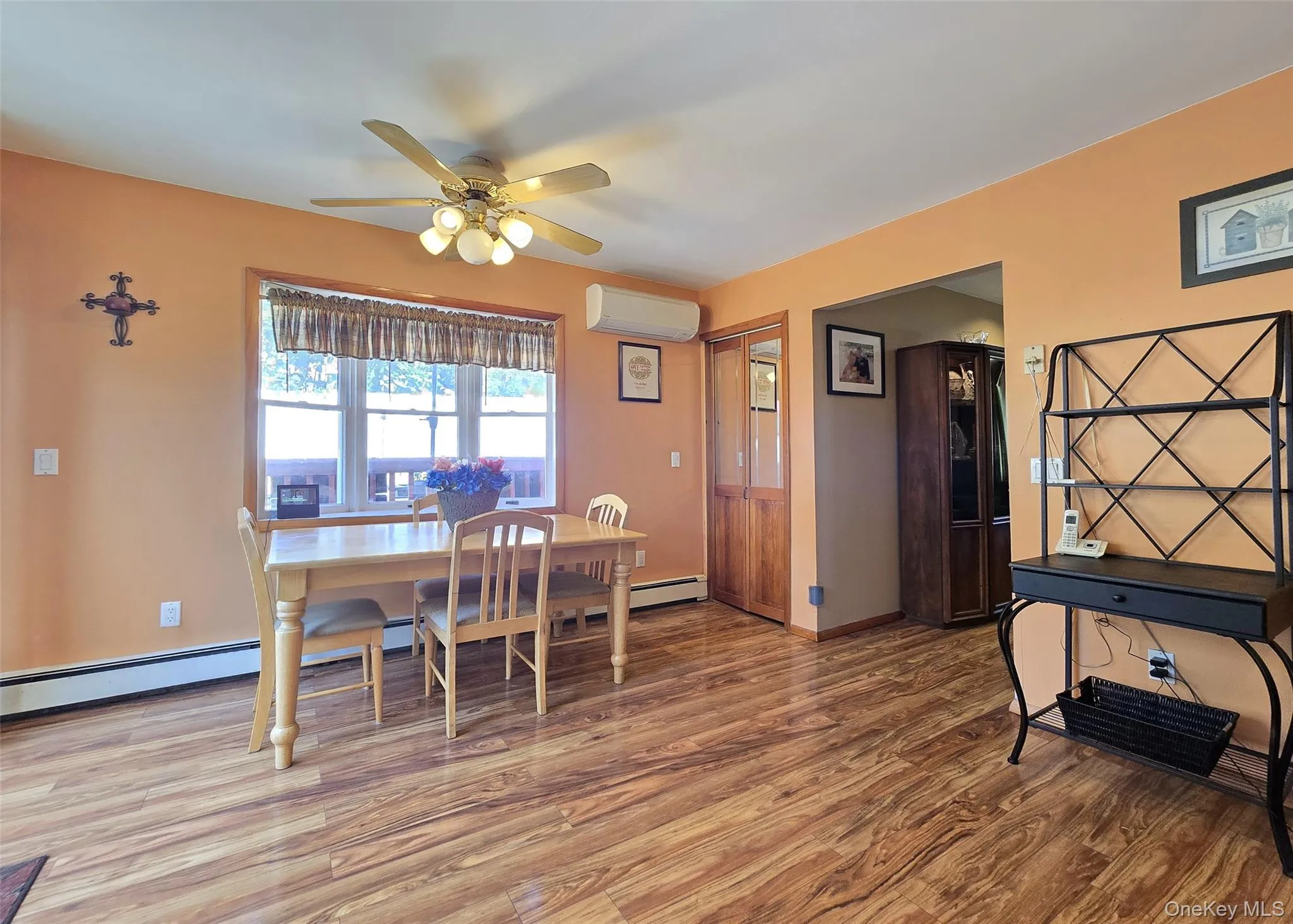 3 Broadway, Islip, NY, 3 Bedrooms Bedrooms, 7 Rooms Rooms,2 BathroomsBathrooms,Residential,For Rent,Broadway,0,1022503 3 Broadway, Islip, NY, 3 Bedrooms Bedrooms, 7 Rooms Rooms,2 BathroomsBathrooms,Residential,For Rent,Broadway,0,1022503
