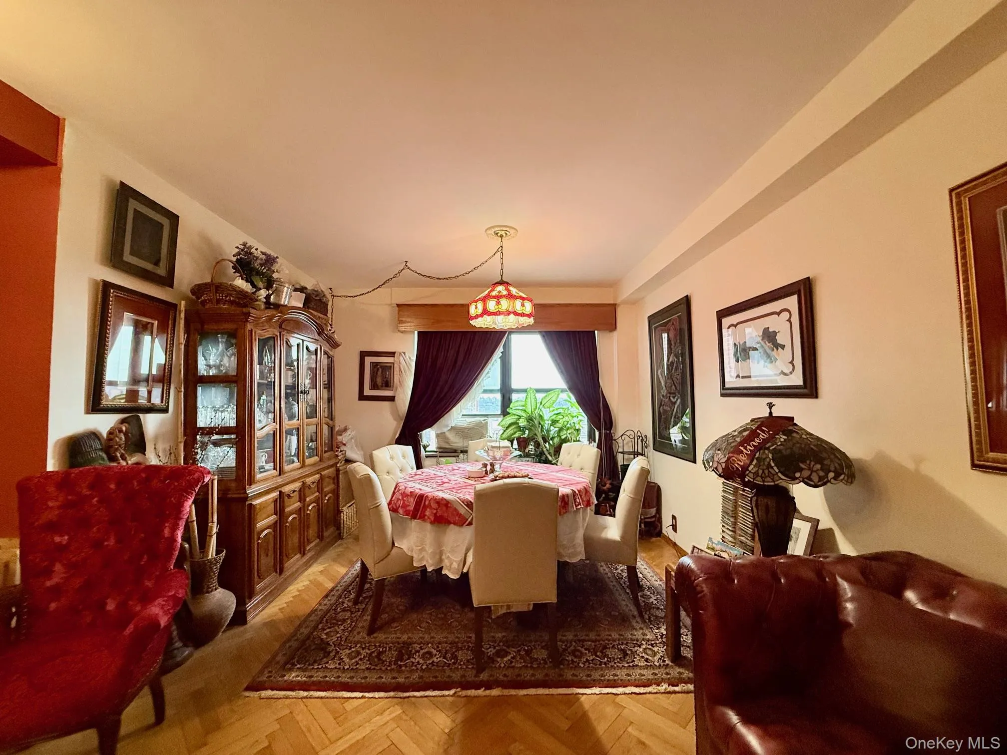 Open to the living room, double panel window, hardwood floors Open to the living room, double panel window, hardwood floors