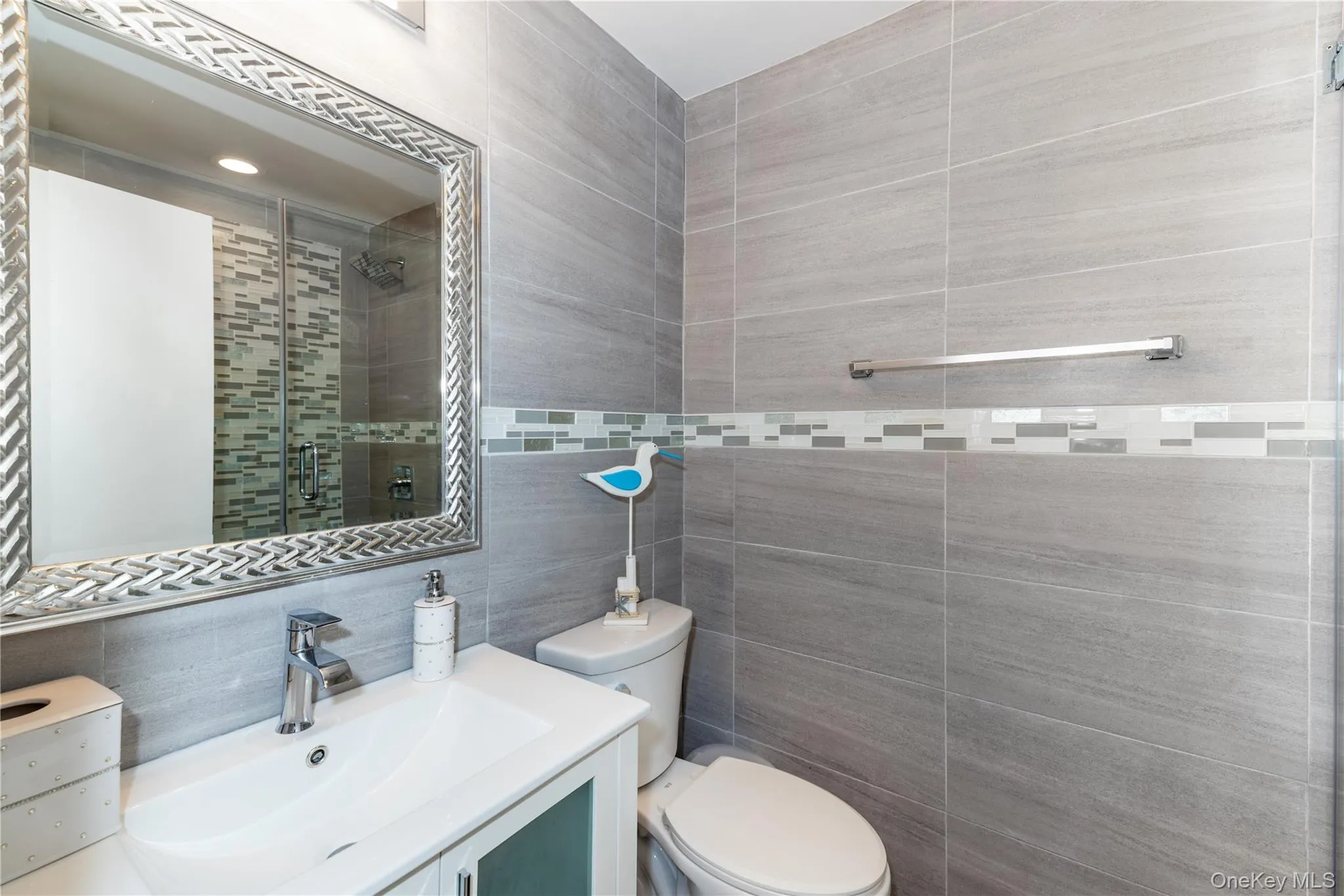 2590 Riverside Drive, Hempstead, NY, 4 Bedrooms Bedrooms, 8 Rooms Rooms,3 BathroomsBathrooms,Residential,For Rent,Riverside,0,1022508 2590 Riverside Drive, Hempstead, NY, 4 Bedrooms Bedrooms, 8 Rooms Rooms,3 BathroomsBathrooms,Residential,For Rent,Riverside,0,1022508