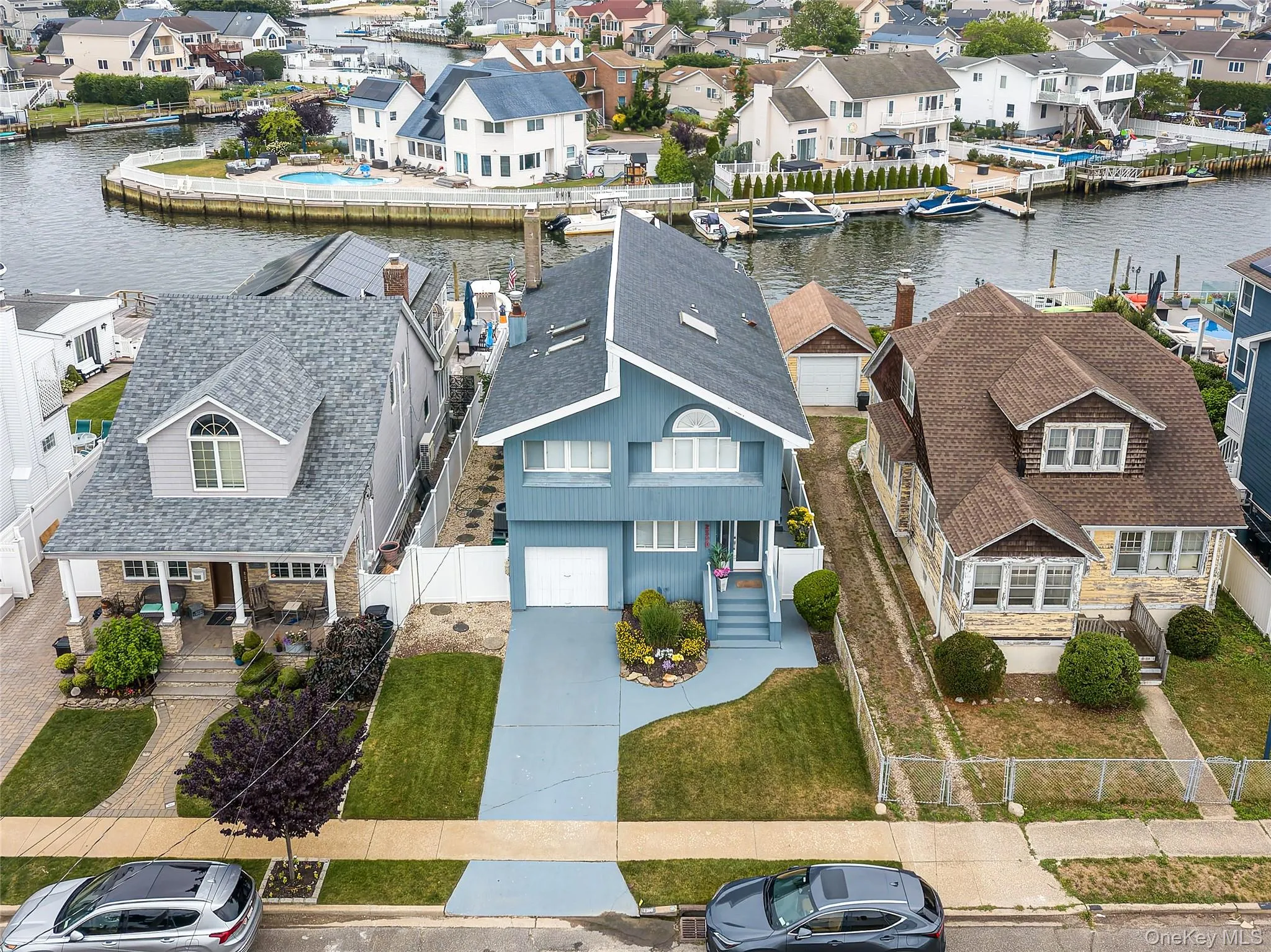 2590 Riverside Drive, Hempstead, NY, 4 Bedrooms Bedrooms, 8 Rooms Rooms,3 BathroomsBathrooms,Residential,For Rent,Riverside,0,1022508 2590 Riverside Drive, Hempstead, NY, 4 Bedrooms Bedrooms, 8 Rooms Rooms,3 BathroomsBathrooms,Residential,For Rent,Riverside,0,1022508