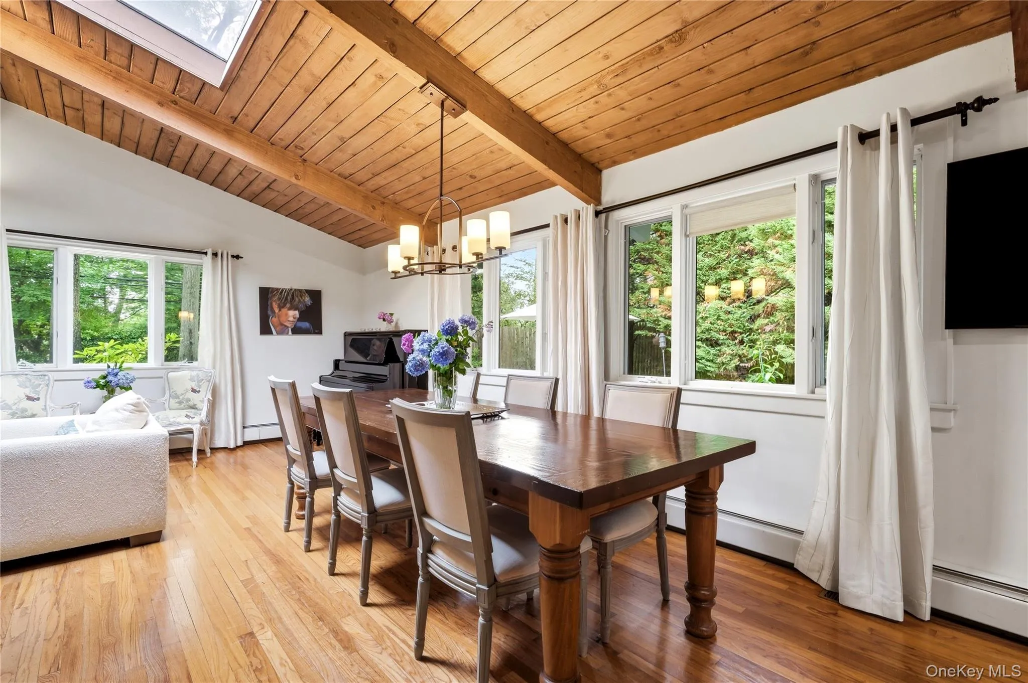 16 Sagamore Road, Oyster Bay, NY, 4 Bedrooms Bedrooms, 7 Rooms Rooms,3 BathroomsBathrooms,Residential,For Rent,Sagamore,0,1022509 16 Sagamore Road, Oyster Bay, NY, 4 Bedrooms Bedrooms, 7 Rooms Rooms,3 BathroomsBathrooms,Residential,For Rent,Sagamore,0,1022509