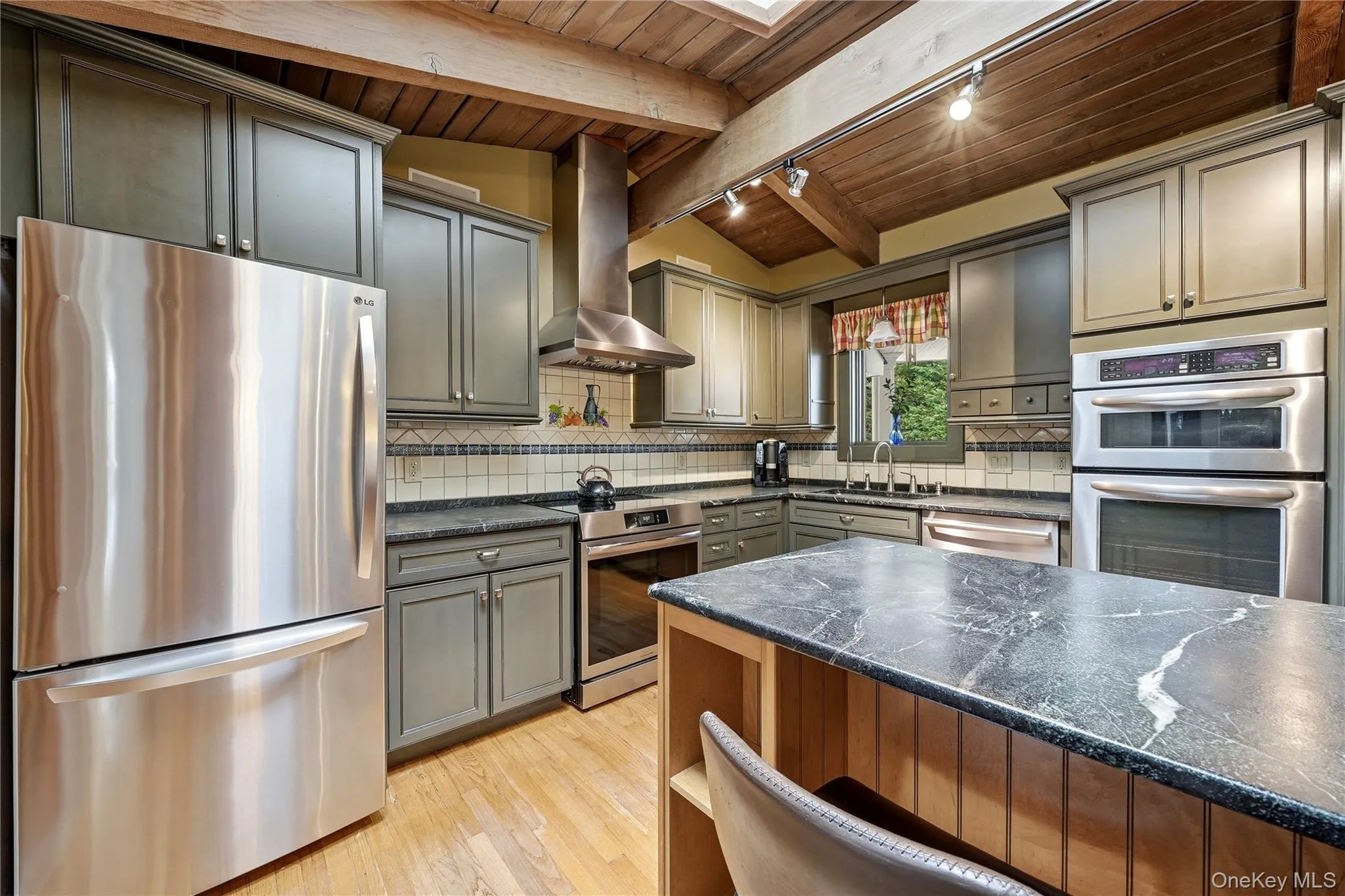 16 Sagamore Road, Oyster Bay, NY, 4 Bedrooms Bedrooms, 7 Rooms Rooms,3 BathroomsBathrooms,Residential,For Rent,Sagamore,0,1022509 16 Sagamore Road, Oyster Bay, NY, 4 Bedrooms Bedrooms, 7 Rooms Rooms,3 BathroomsBathrooms,Residential,For Rent,Sagamore,0,1022509
