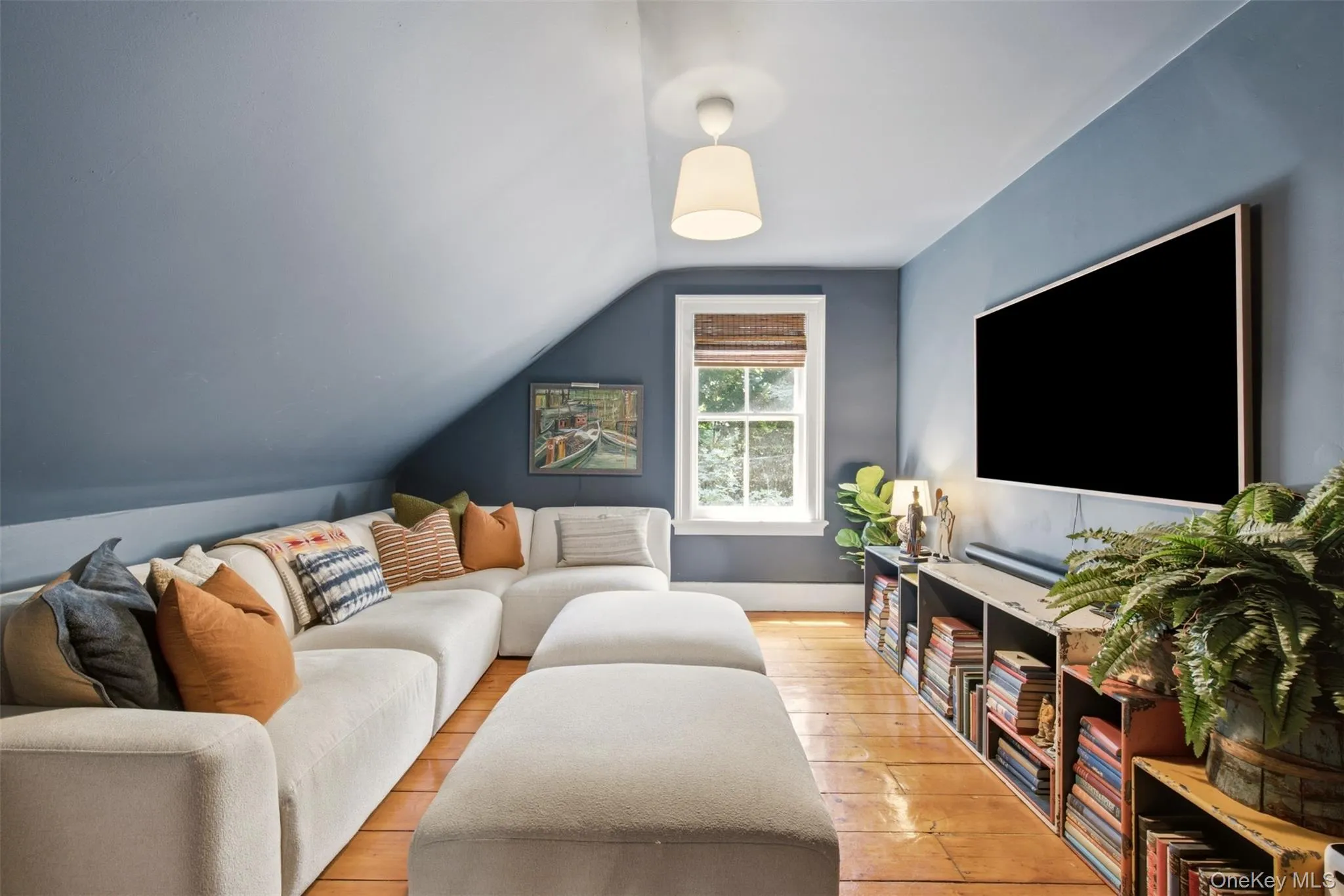 Bedroom or upstairs sitting room Bedroom or upstairs sitting room