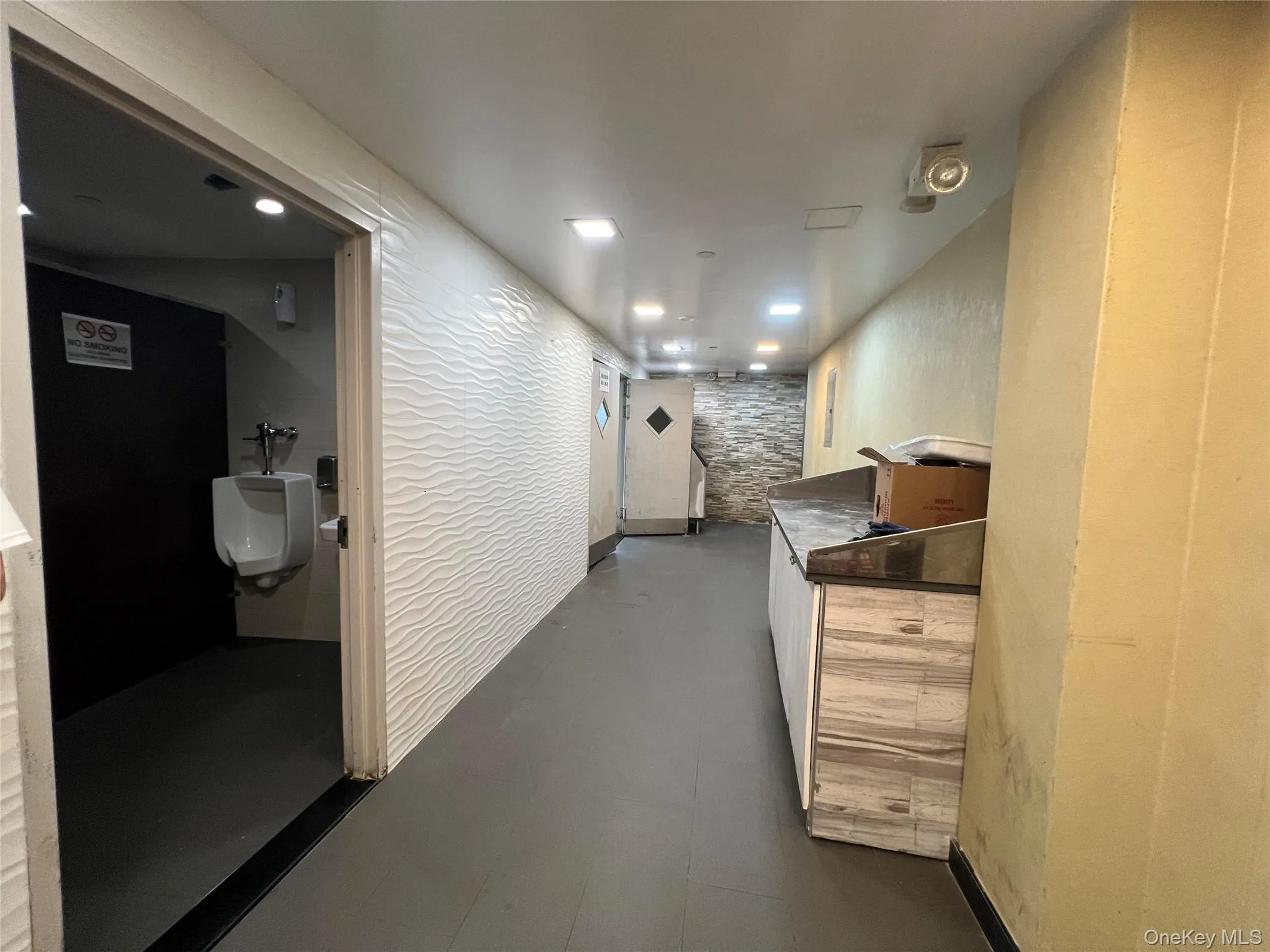 135-47 Northern Boulevard, New York, NY, ,Commercial Lease,For Rent,Northern,0,1022516 135-47 Northern Boulevard, New York, NY, ,Commercial Lease,For Rent,Northern,0,1022516