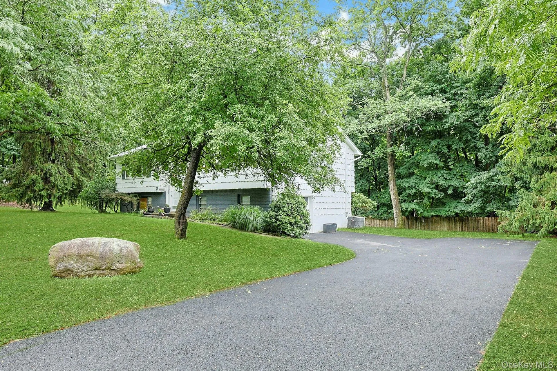 Driveway Side Driveway Side