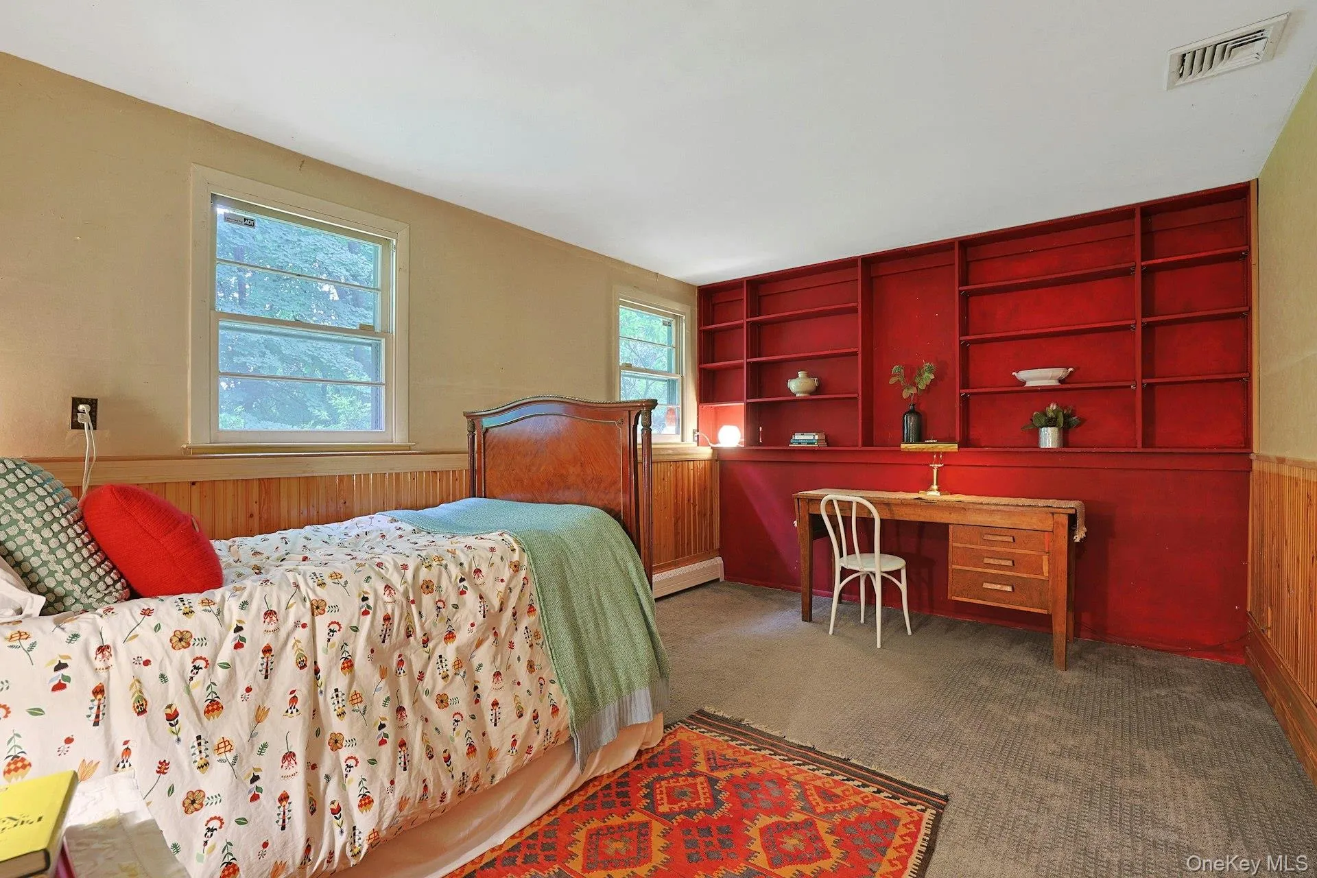 4th Bedroom on lower level 4th Bedroom on lower level