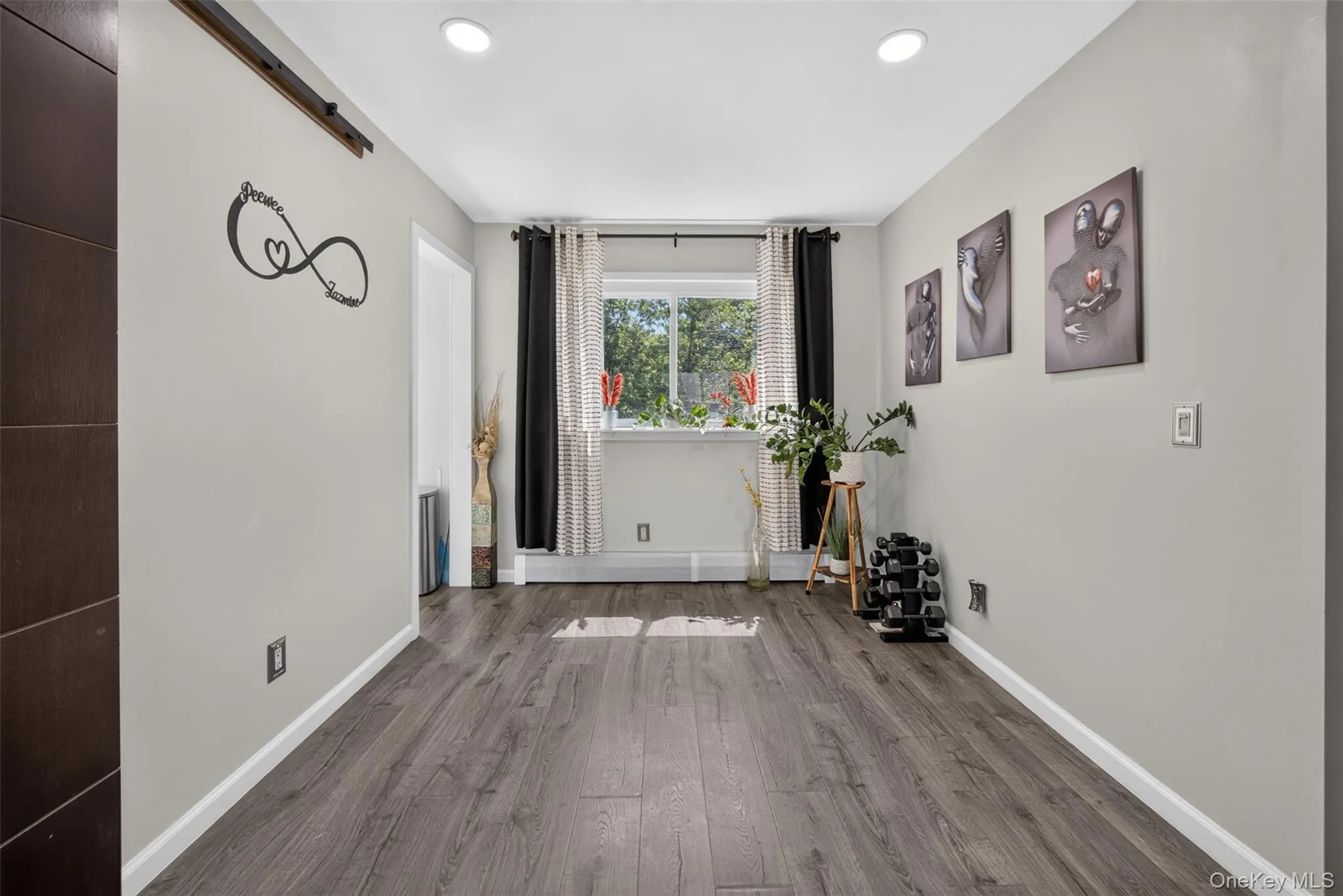 76 Surrey Road, Chester Town, NY, 3 Bedrooms Bedrooms, 8 Rooms Rooms,2 BathroomsBathrooms,Residential,For Rent,Surrey,0,1022518 76 Surrey Road, Chester Town, NY, 3 Bedrooms Bedrooms, 8 Rooms Rooms,2 BathroomsBathrooms,Residential,For Rent,Surrey,0,1022518