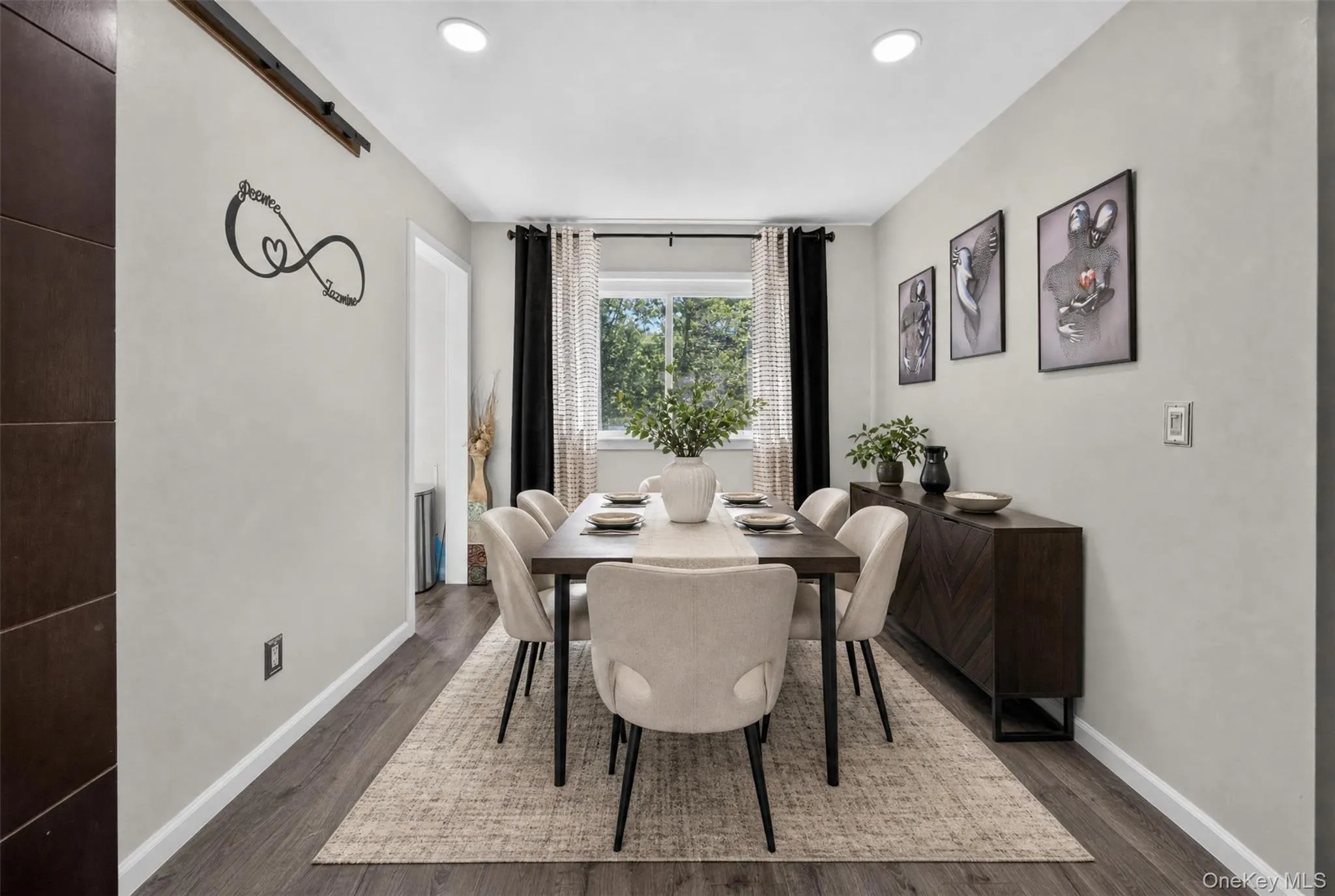 76 Surrey Road, Chester Town, NY, 3 Bedrooms Bedrooms, 8 Rooms Rooms,2 BathroomsBathrooms,Residential,For Rent,Surrey,0,1022518 76 Surrey Road, Chester Town, NY, 3 Bedrooms Bedrooms, 8 Rooms Rooms,2 BathroomsBathrooms,Residential,For Rent,Surrey,0,1022518