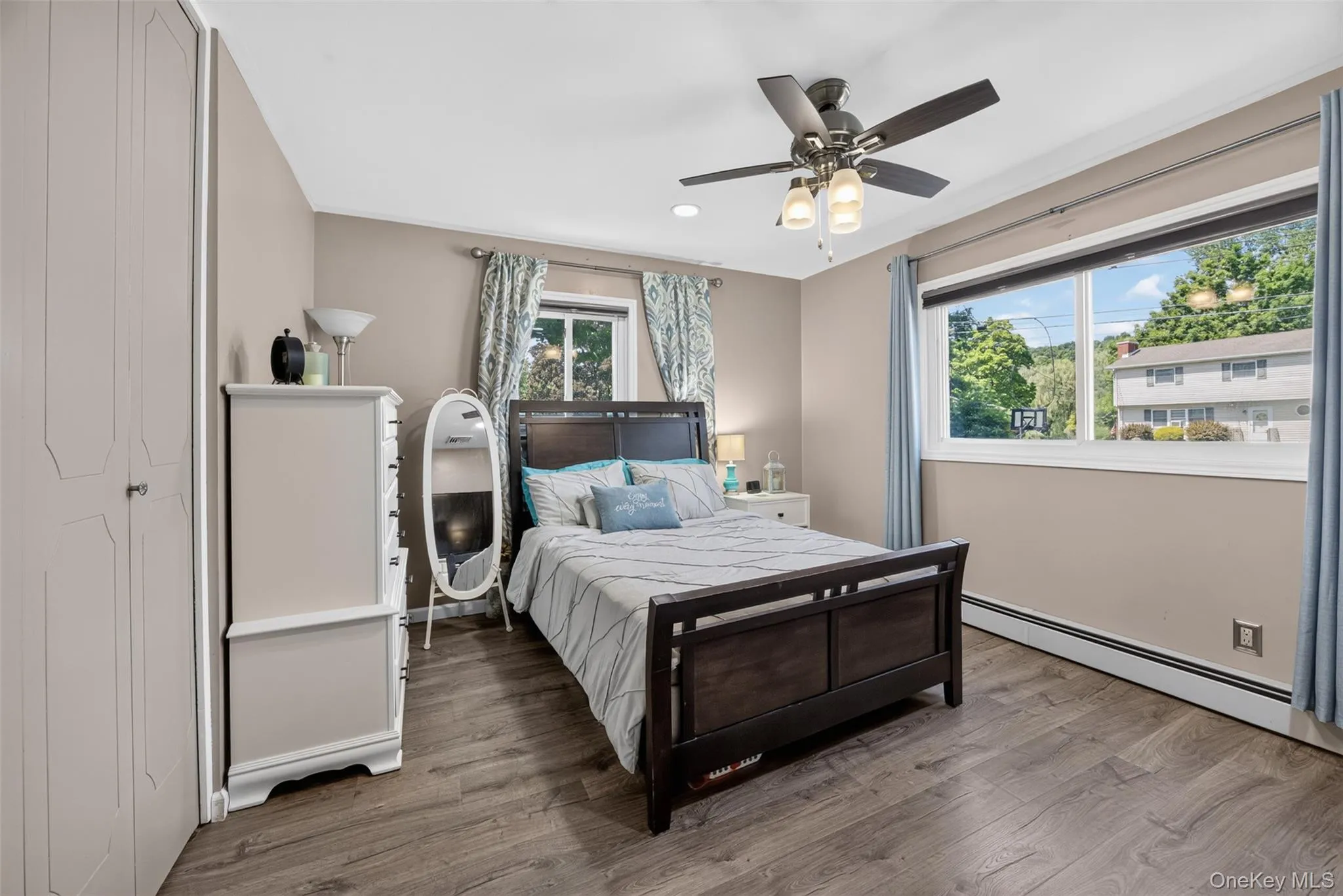 76 Surrey Road, Chester Town, NY, 3 Bedrooms Bedrooms, 8 Rooms Rooms,2 BathroomsBathrooms,Residential,For Rent,Surrey,0,1022518 76 Surrey Road, Chester Town, NY, 3 Bedrooms Bedrooms, 8 Rooms Rooms,2 BathroomsBathrooms,Residential,For Rent,Surrey,0,1022518