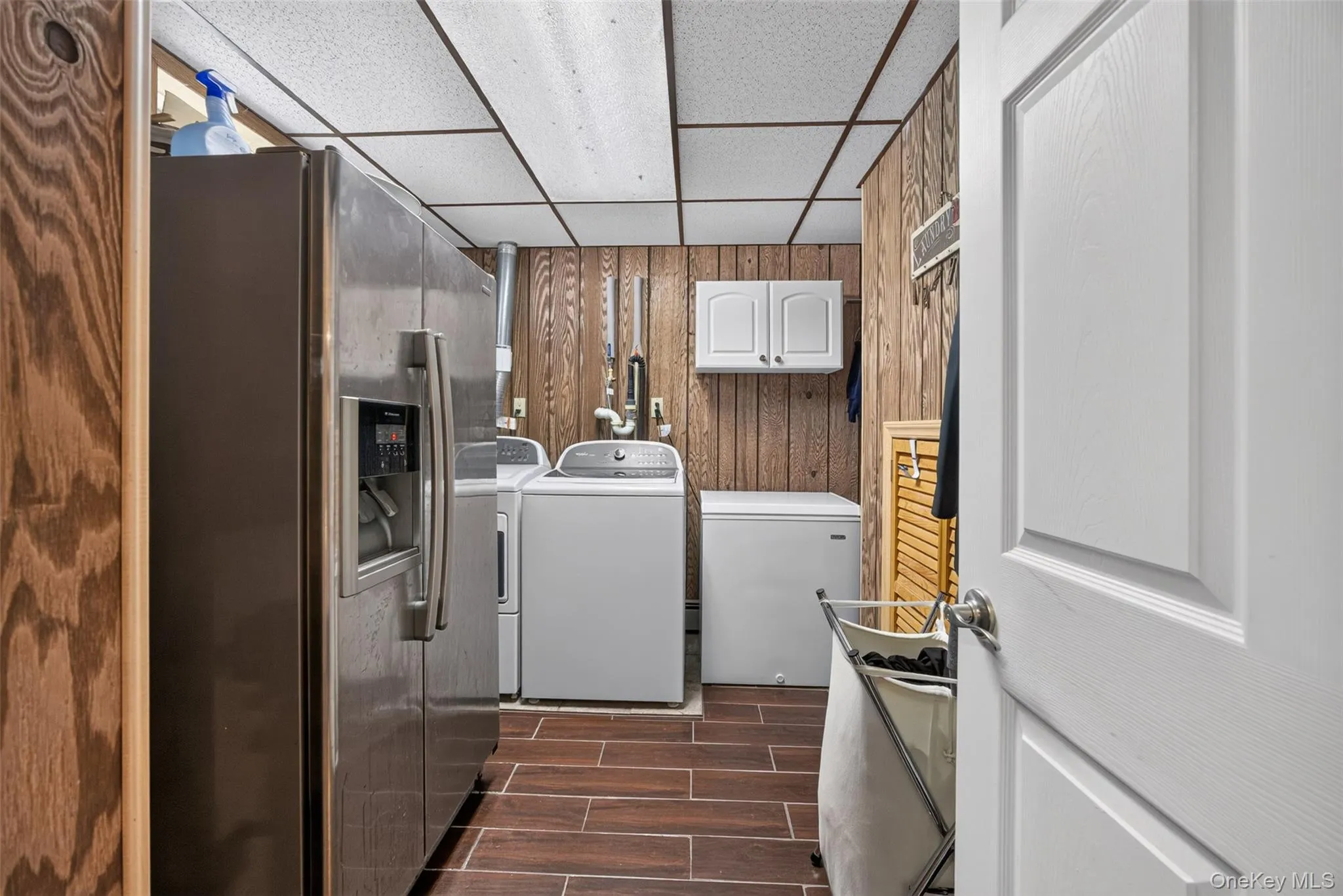 76 Surrey Road, Chester Town, NY, 3 Bedrooms Bedrooms, 8 Rooms Rooms,2 BathroomsBathrooms,Residential,For Rent,Surrey,0,1022518 76 Surrey Road, Chester Town, NY, 3 Bedrooms Bedrooms, 8 Rooms Rooms,2 BathroomsBathrooms,Residential,For Rent,Surrey,0,1022518