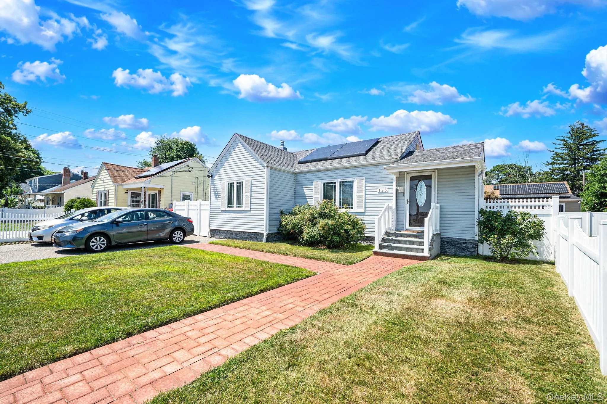 135 Clayton Street, Islip, NY, 2 Bedrooms Bedrooms, 7 Rooms Rooms,2 BathroomsBathrooms,Residential,For Rent,Clayton,0,1022521 135 Clayton Street, Islip, NY, 2 Bedrooms Bedrooms, 7 Rooms Rooms,2 BathroomsBathrooms,Residential,For Rent,Clayton,0,1022521