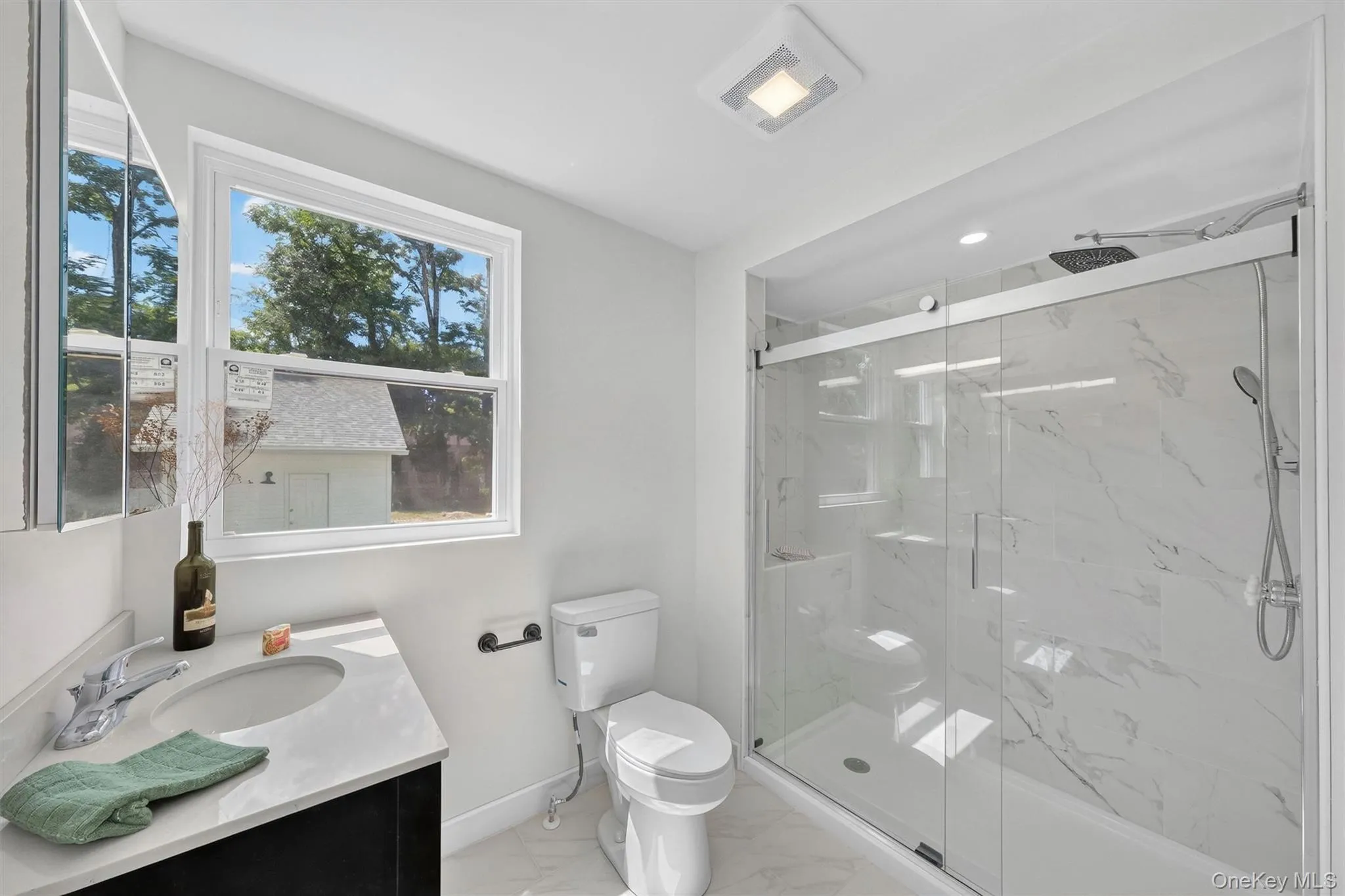 262 Linden Avenue, Red Hook, NY, 3 Bedrooms Bedrooms, 7 Rooms Rooms,3 BathroomsBathrooms,Residential,For Rent,Linden,0,1022522 262 Linden Avenue, Red Hook, NY, 3 Bedrooms Bedrooms, 7 Rooms Rooms,3 BathroomsBathrooms,Residential,For Rent,Linden,0,1022522
