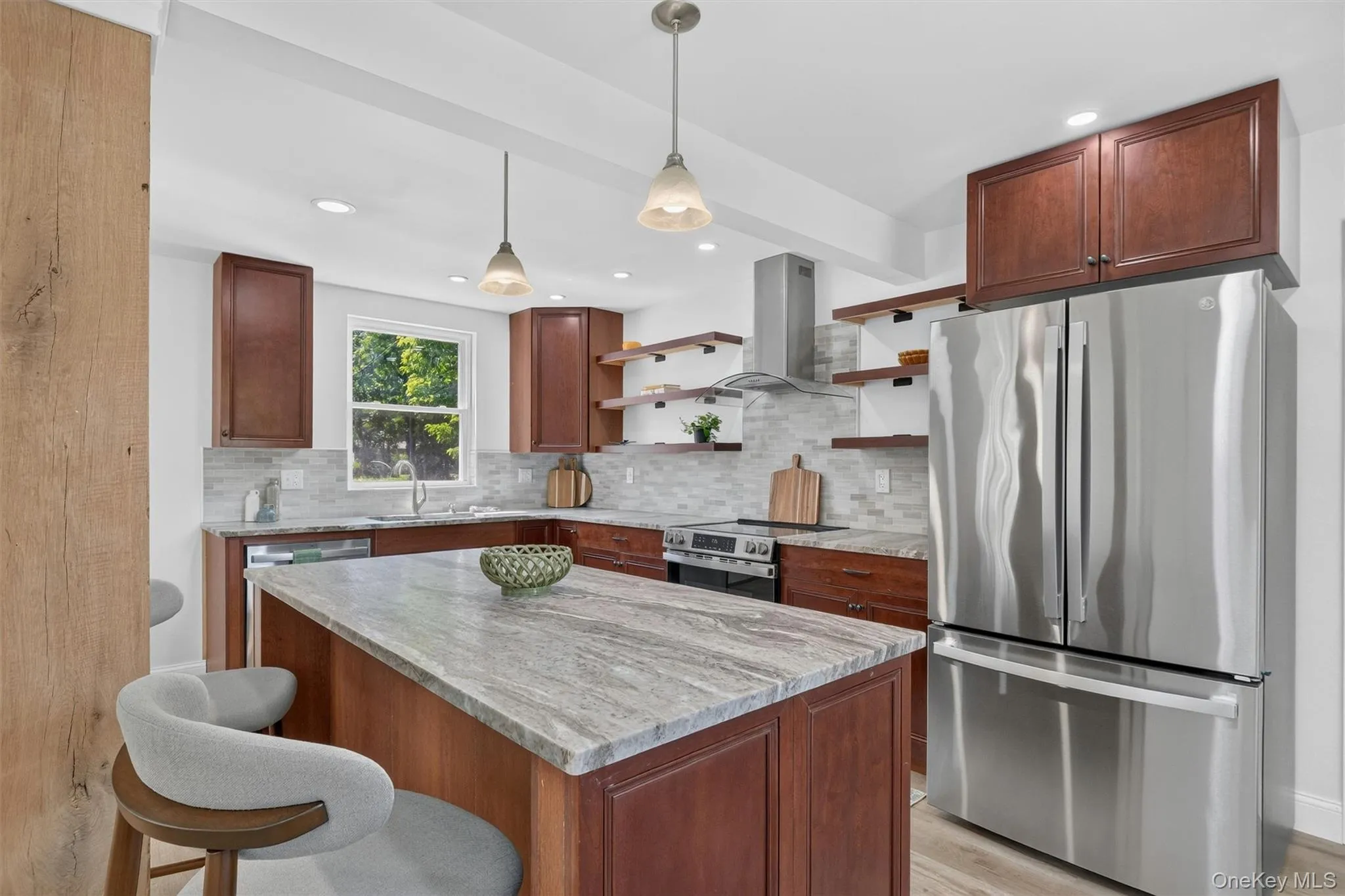 262 Linden Avenue, Red Hook, NY, 3 Bedrooms Bedrooms, 7 Rooms Rooms,3 BathroomsBathrooms,Residential,For Rent,Linden,0,1022522 262 Linden Avenue, Red Hook, NY, 3 Bedrooms Bedrooms, 7 Rooms Rooms,3 BathroomsBathrooms,Residential,For Rent,Linden,0,1022522