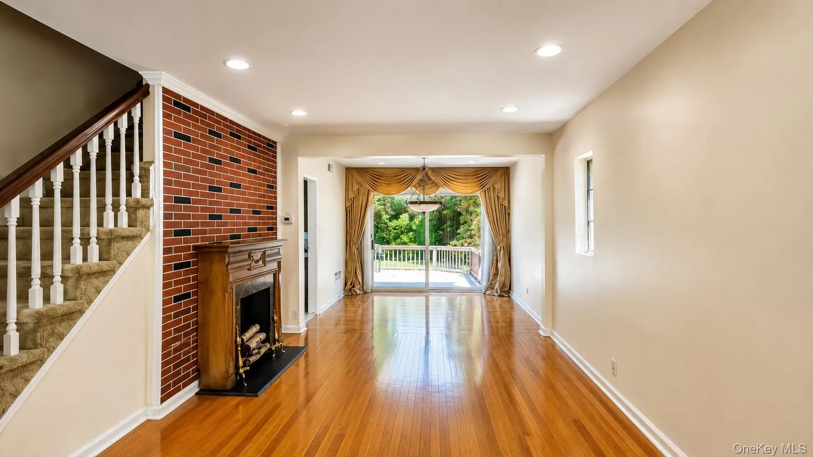 8017 215th Street, New York, NY, 3 Bedrooms Bedrooms, 5 Rooms Rooms,2 BathroomsBathrooms,Residential,For Rent,215th,0,1022523 8017 215th Street, New York, NY, 3 Bedrooms Bedrooms, 5 Rooms Rooms,2 BathroomsBathrooms,Residential,For Rent,215th,0,1022523