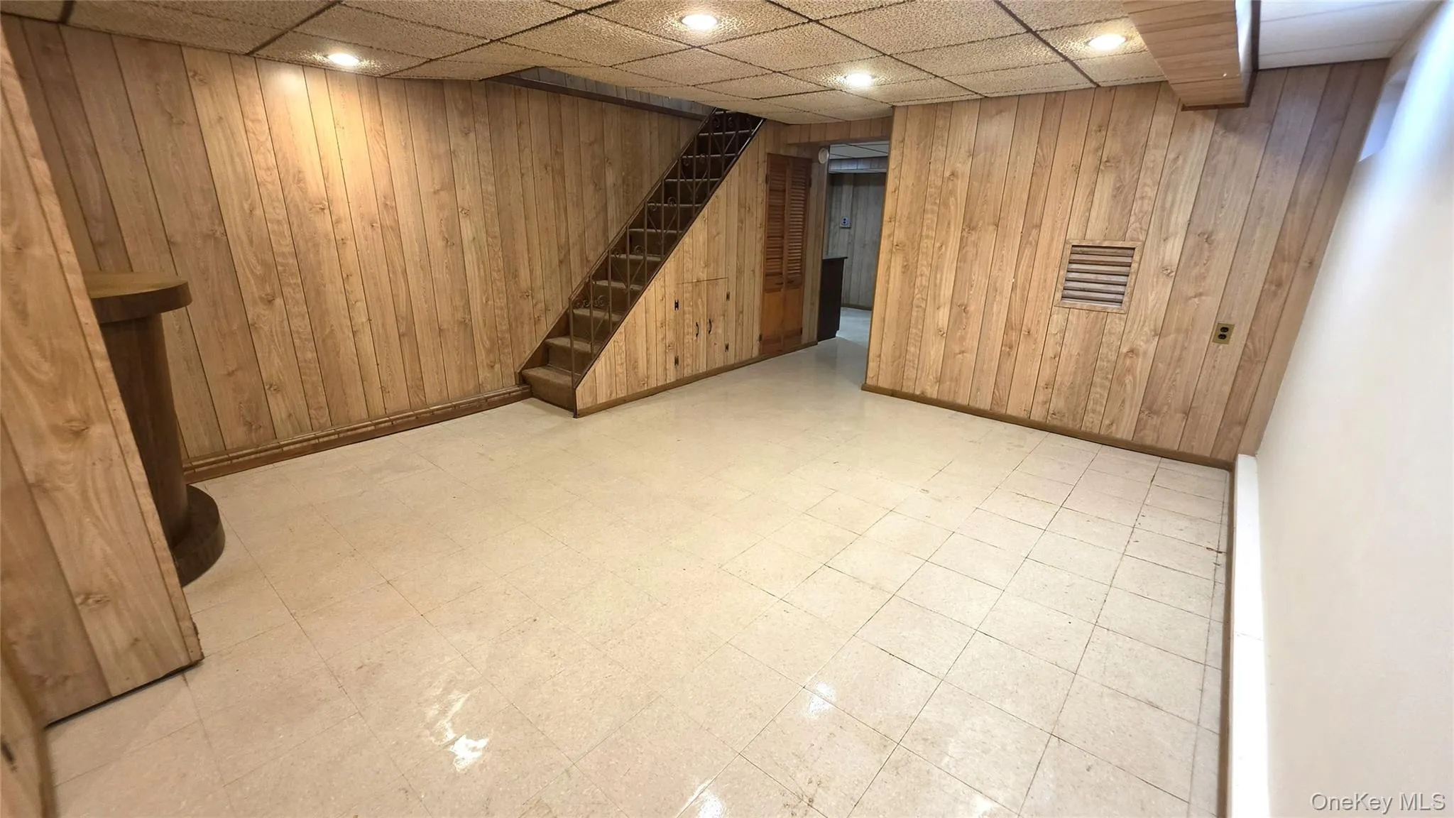 8017 215th Street, New York, NY, 3 Bedrooms Bedrooms, 5 Rooms Rooms,2 BathroomsBathrooms,Residential,For Rent,215th,0,1022523 8017 215th Street, New York, NY, 3 Bedrooms Bedrooms, 5 Rooms Rooms,2 BathroomsBathrooms,Residential,For Rent,215th,0,1022523
