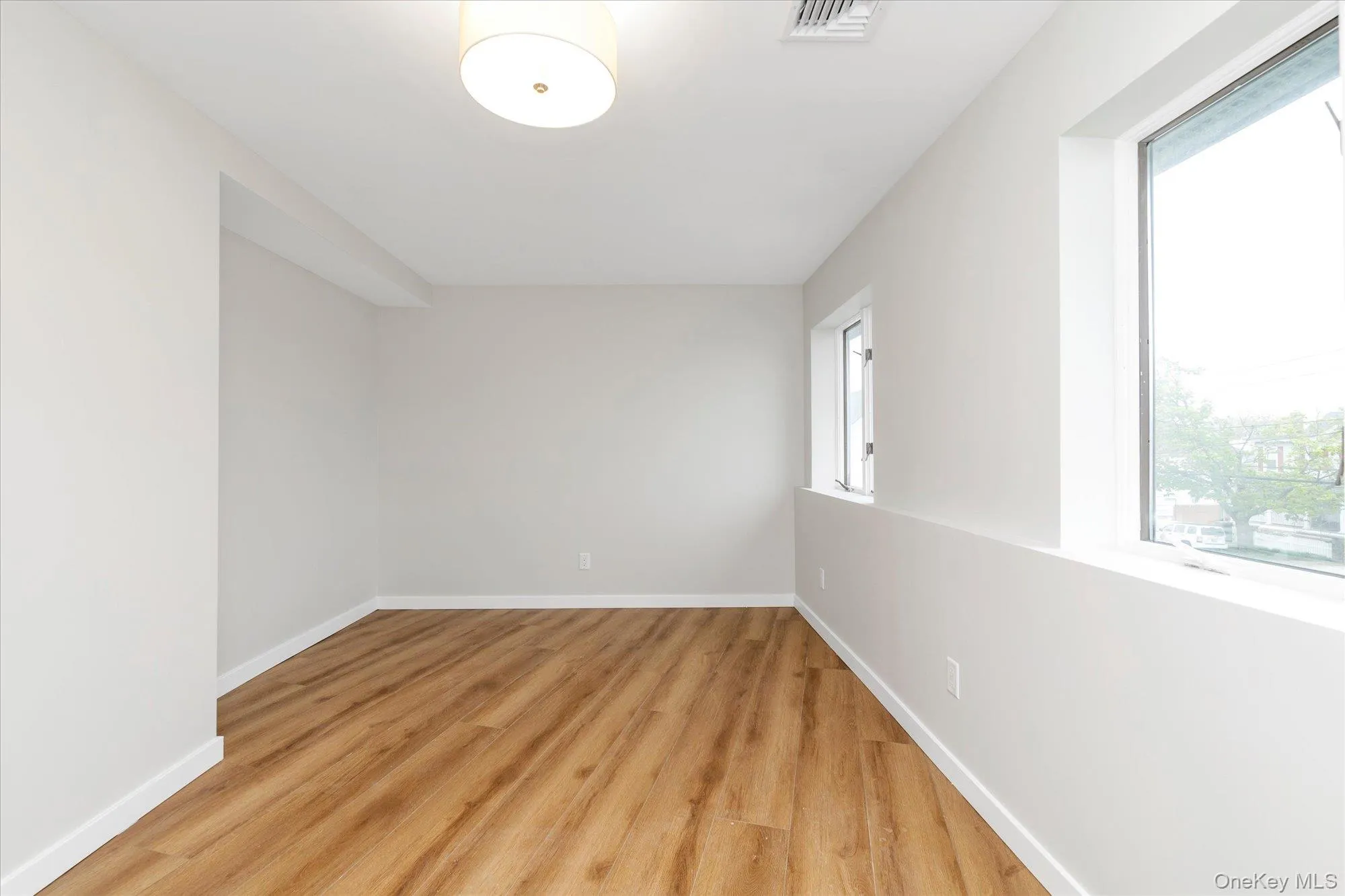 62 South Street, Oyster Bay, NY, 2 Bedrooms Bedrooms, 4 Rooms Rooms,1 BathroomBathrooms,Residential Lease,For Rent,South,0,1022524 62 South Street, Oyster Bay, NY, 2 Bedrooms Bedrooms, 4 Rooms Rooms,1 BathroomBathrooms,Residential Lease,For Rent,South,0,1022524