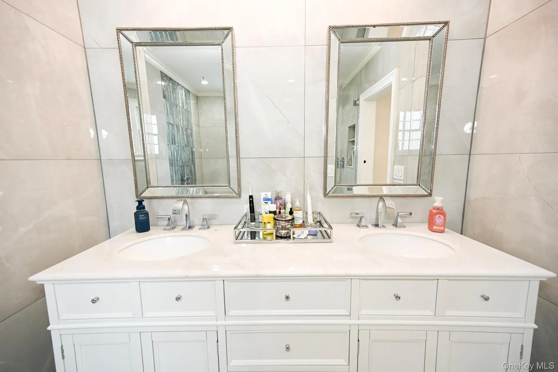 816 Gehrig Avenue, Hempstead, NY, 5 Bedrooms Bedrooms, 15 Rooms Rooms,4 BathroomsBathrooms,Residential,For Rent,Gehrig,0,1022532 816 Gehrig Avenue, Hempstead, NY, 5 Bedrooms Bedrooms, 15 Rooms Rooms,4 BathroomsBathrooms,Residential,For Rent,Gehrig,0,1022532