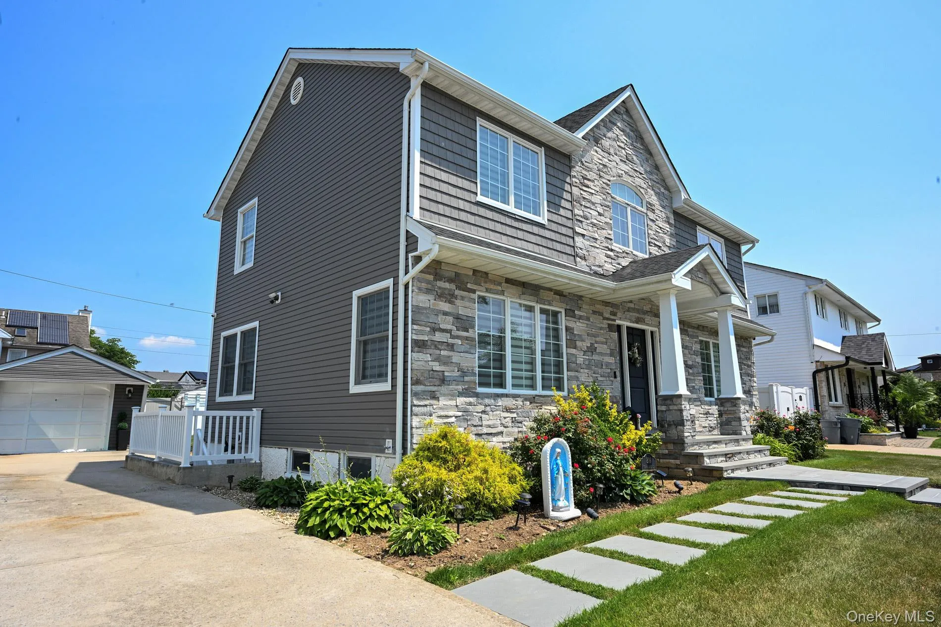 816 Gehrig Avenue, Hempstead, NY, 5 Bedrooms Bedrooms, 15 Rooms Rooms,4 BathroomsBathrooms,Residential,For Rent,Gehrig,0,1022532 816 Gehrig Avenue, Hempstead, NY, 5 Bedrooms Bedrooms, 15 Rooms Rooms,4 BathroomsBathrooms,Residential,For Rent,Gehrig,0,1022532