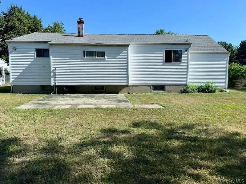 617 Freeman Avenue, Islip, NY, 3 Bedrooms Bedrooms, 6 Rooms Rooms,1 BathroomBathrooms,Residential,For Rent,Freeman,0,1022537 617 Freeman Avenue, Islip, NY, 3 Bedrooms Bedrooms, 6 Rooms Rooms,1 BathroomBathrooms,Residential,For Rent,Freeman,0,1022537