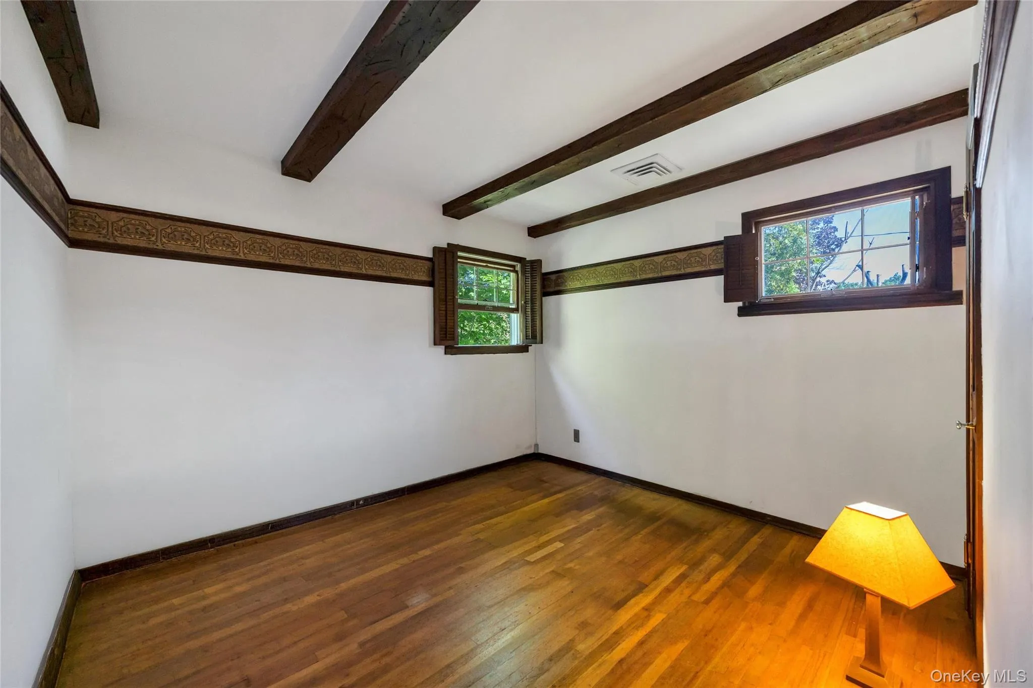 3 Victor Avenue, Brookhaven, NY, 3 Bedrooms Bedrooms, 6 Rooms Rooms,1 BathroomBathrooms,Residential,For Rent,Victor,0,1022538 3 Victor Avenue, Brookhaven, NY, 3 Bedrooms Bedrooms, 6 Rooms Rooms,1 BathroomBathrooms,Residential,For Rent,Victor,0,1022538