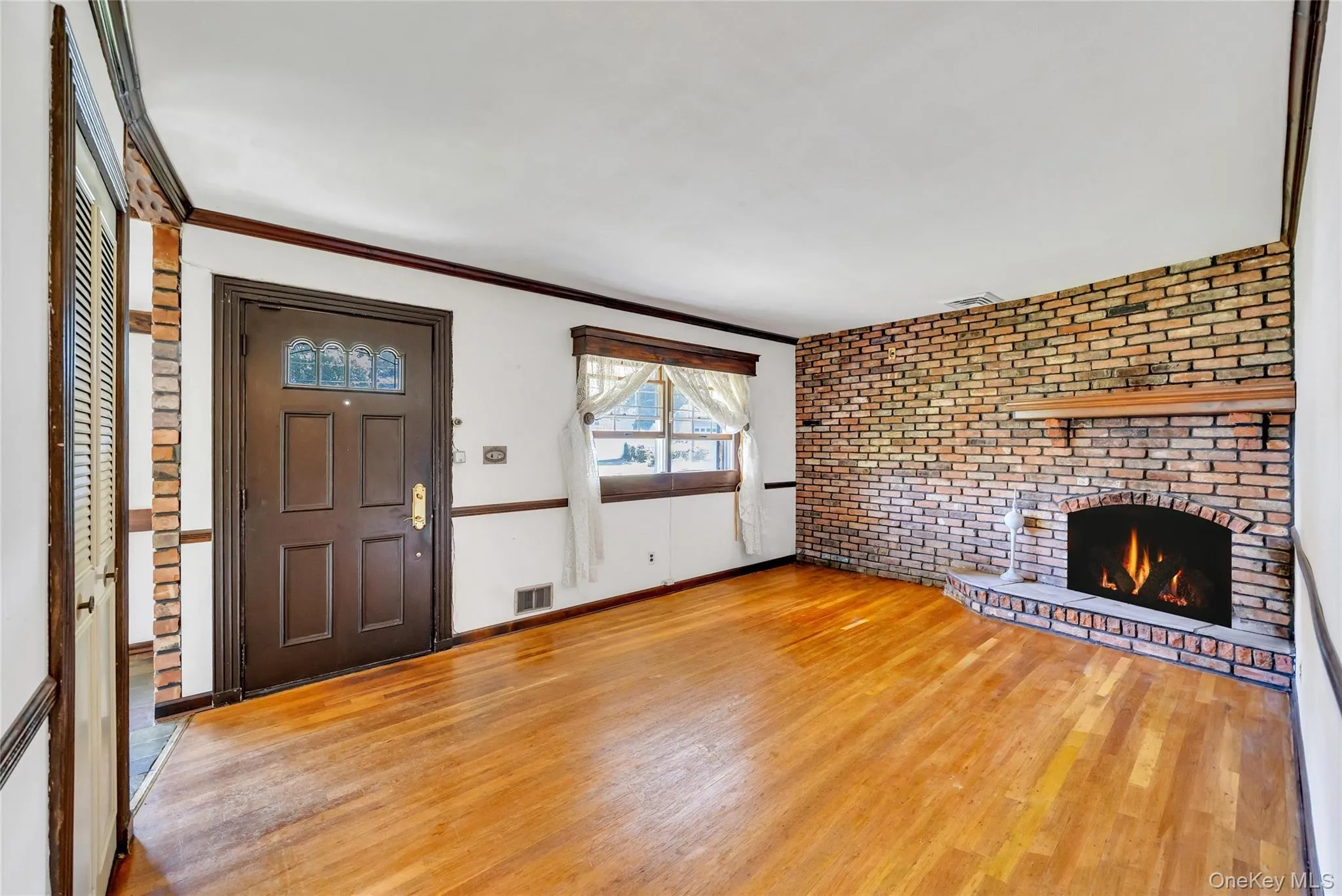 3 Victor Avenue, Brookhaven, NY, 3 Bedrooms Bedrooms, 6 Rooms Rooms,1 BathroomBathrooms,Residential,For Rent,Victor,0,1022538 3 Victor Avenue, Brookhaven, NY, 3 Bedrooms Bedrooms, 6 Rooms Rooms,1 BathroomBathrooms,Residential,For Rent,Victor,0,1022538