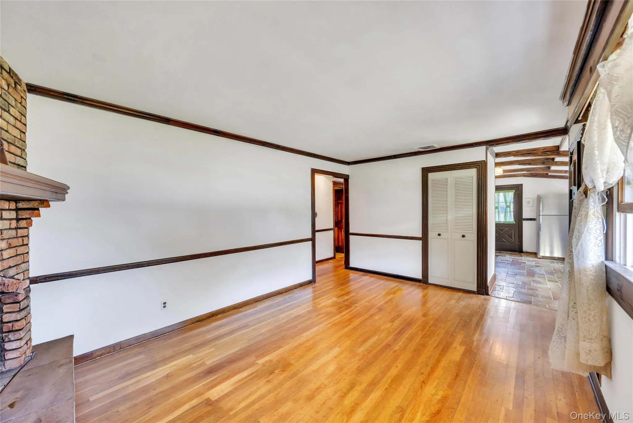 3 Victor Avenue, Brookhaven, NY, 3 Bedrooms Bedrooms, 6 Rooms Rooms,1 BathroomBathrooms,Residential,For Rent,Victor,0,1022538 3 Victor Avenue, Brookhaven, NY, 3 Bedrooms Bedrooms, 6 Rooms Rooms,1 BathroomBathrooms,Residential,For Rent,Victor,0,1022538