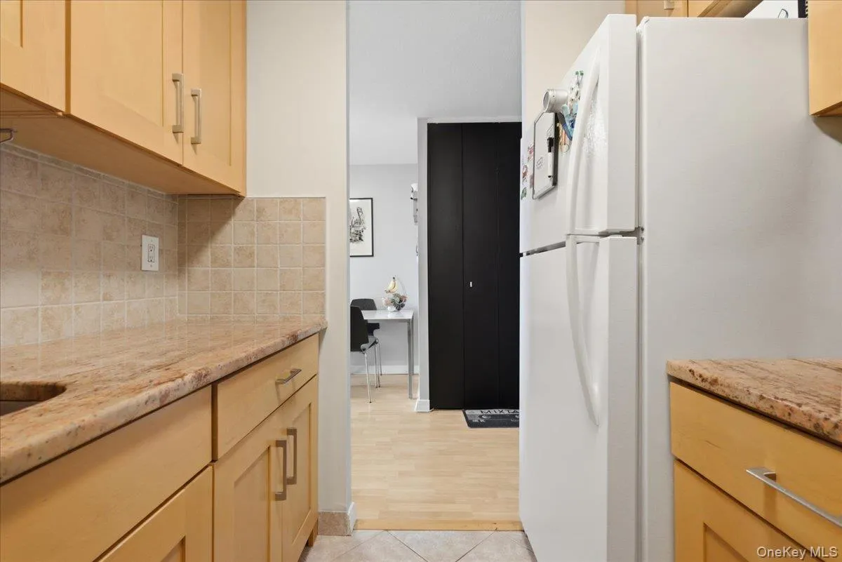 118-18 Union Turnpike, New York, NY, 1 Bedroom Bedrooms, 4 Rooms Rooms,1 BathroomBathrooms,Residential,For Rent,Union,0,1022543 118-18 Union Turnpike, New York, NY, 1 Bedroom Bedrooms, 4 Rooms Rooms,1 BathroomBathrooms,Residential,For Rent,Union,0,1022543