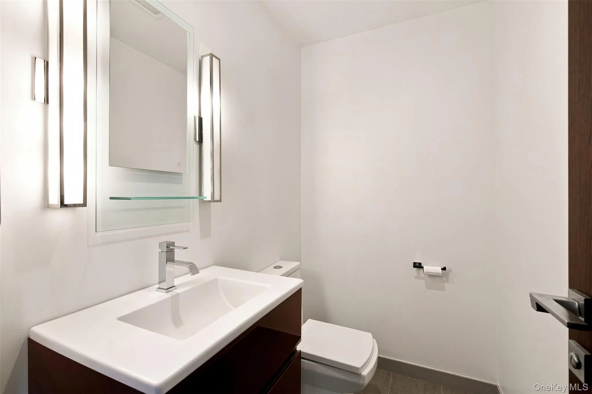 900 Shore Road, Oyster Bay, NY, 5 Bedrooms Bedrooms, 16 Rooms Rooms,4 BathroomsBathrooms,Residential,For Rent,Shore,0,1022544 900 Shore Road, Oyster Bay, NY, 5 Bedrooms Bedrooms, 16 Rooms Rooms,4 BathroomsBathrooms,Residential,For Rent,Shore,0,1022544