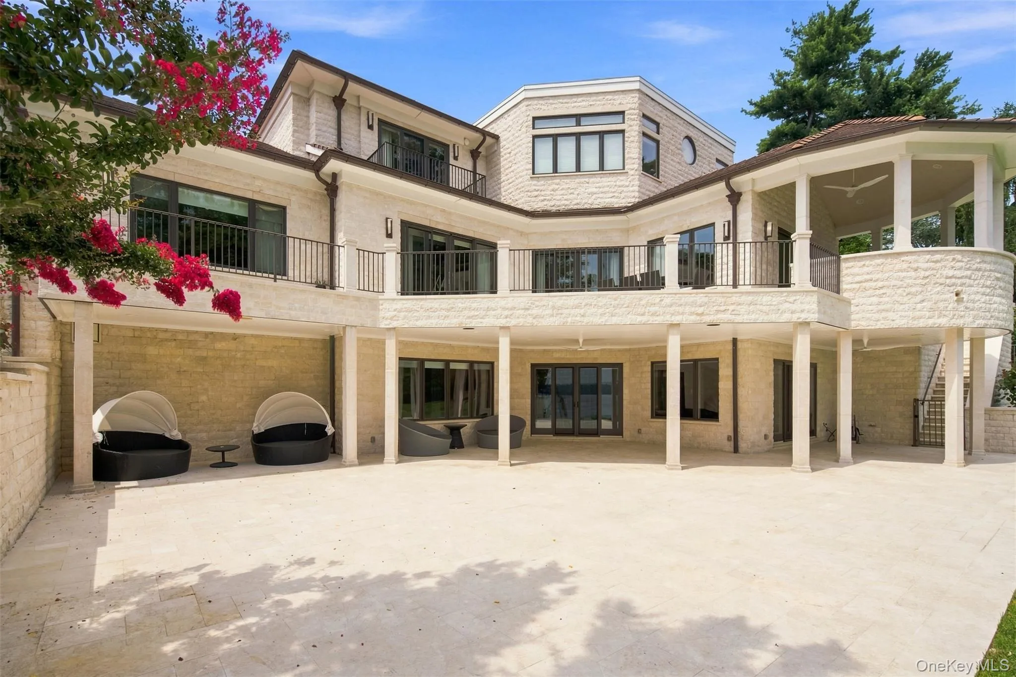 900 Shore Road, Oyster Bay, NY, 5 Bedrooms Bedrooms, 16 Rooms Rooms,4 BathroomsBathrooms,Residential,For Rent,Shore,0,1022544 900 Shore Road, Oyster Bay, NY, 5 Bedrooms Bedrooms, 16 Rooms Rooms,4 BathroomsBathrooms,Residential,For Rent,Shore,0,1022544