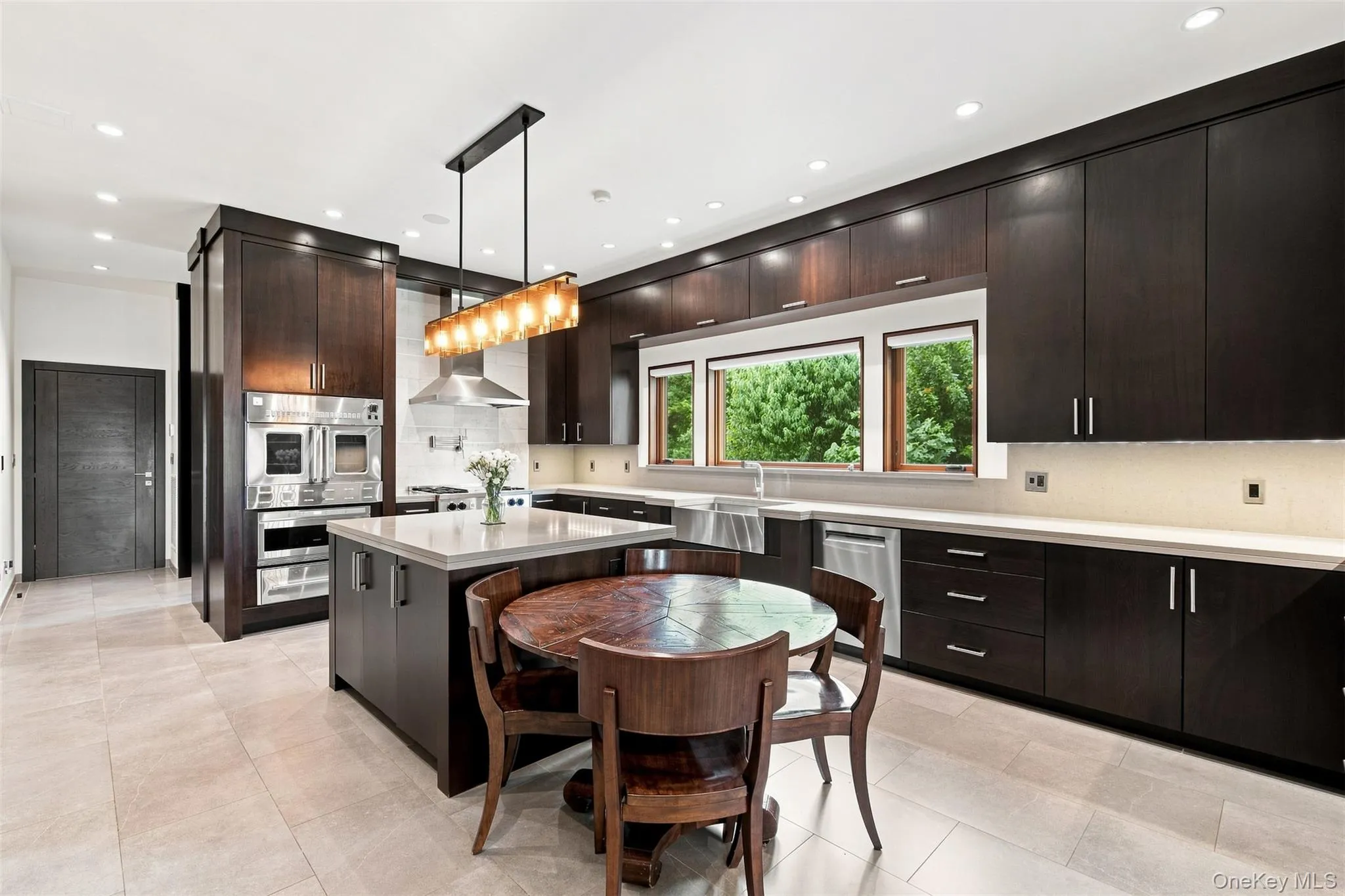 900 Shore Road, Oyster Bay, NY, 5 Bedrooms Bedrooms, 16 Rooms Rooms,4 BathroomsBathrooms,Residential,For Rent,Shore,0,1022544 900 Shore Road, Oyster Bay, NY, 5 Bedrooms Bedrooms, 16 Rooms Rooms,4 BathroomsBathrooms,Residential,For Rent,Shore,0,1022544