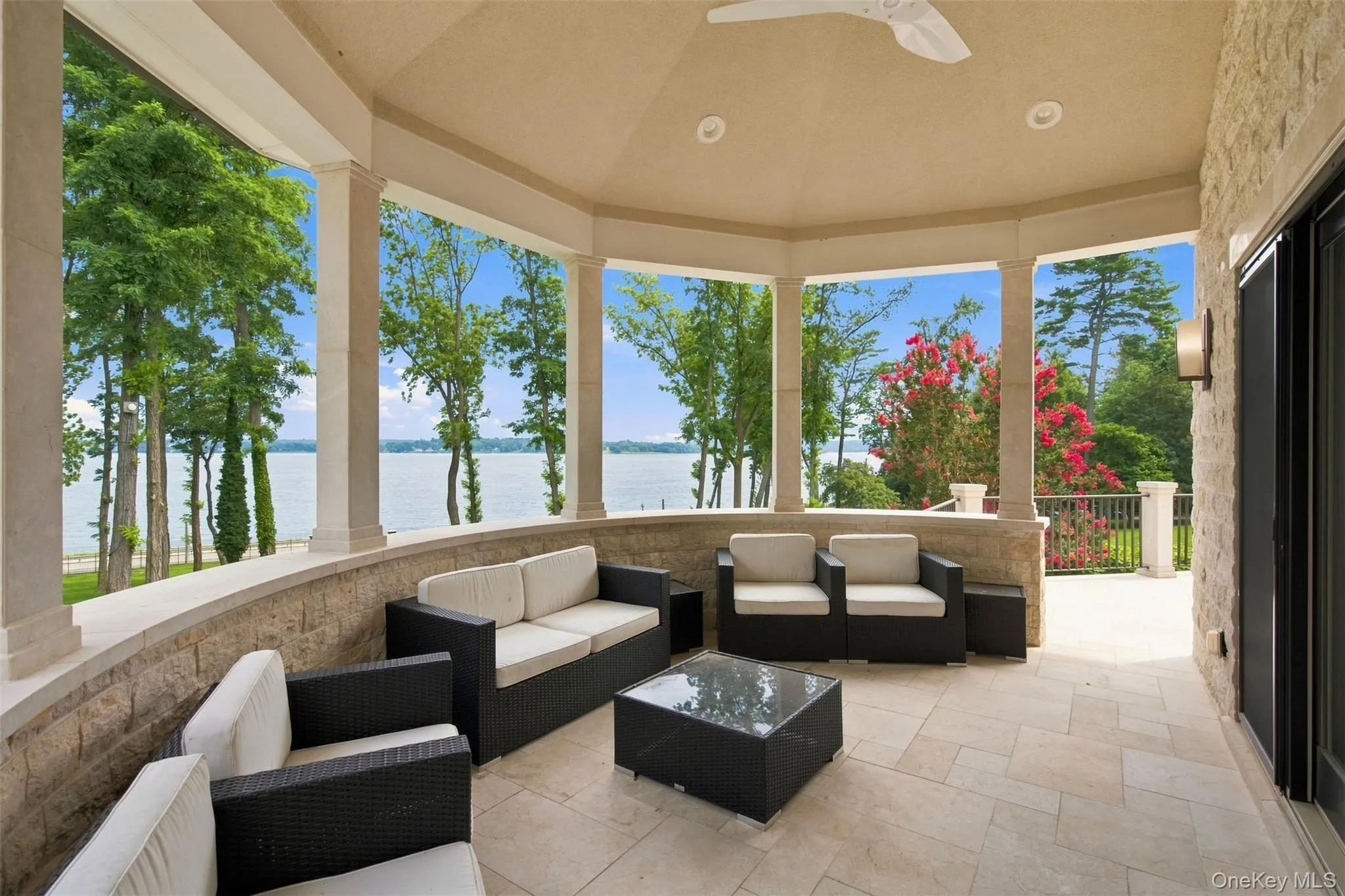 900 Shore Road, Oyster Bay, NY, 5 Bedrooms Bedrooms, 16 Rooms Rooms,4 BathroomsBathrooms,Residential,For Rent,Shore,0,1022544 900 Shore Road, Oyster Bay, NY, 5 Bedrooms Bedrooms, 16 Rooms Rooms,4 BathroomsBathrooms,Residential,For Rent,Shore,0,1022544