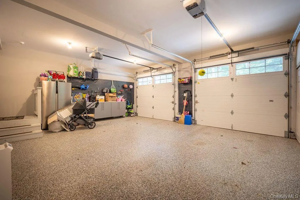 Garage Garage