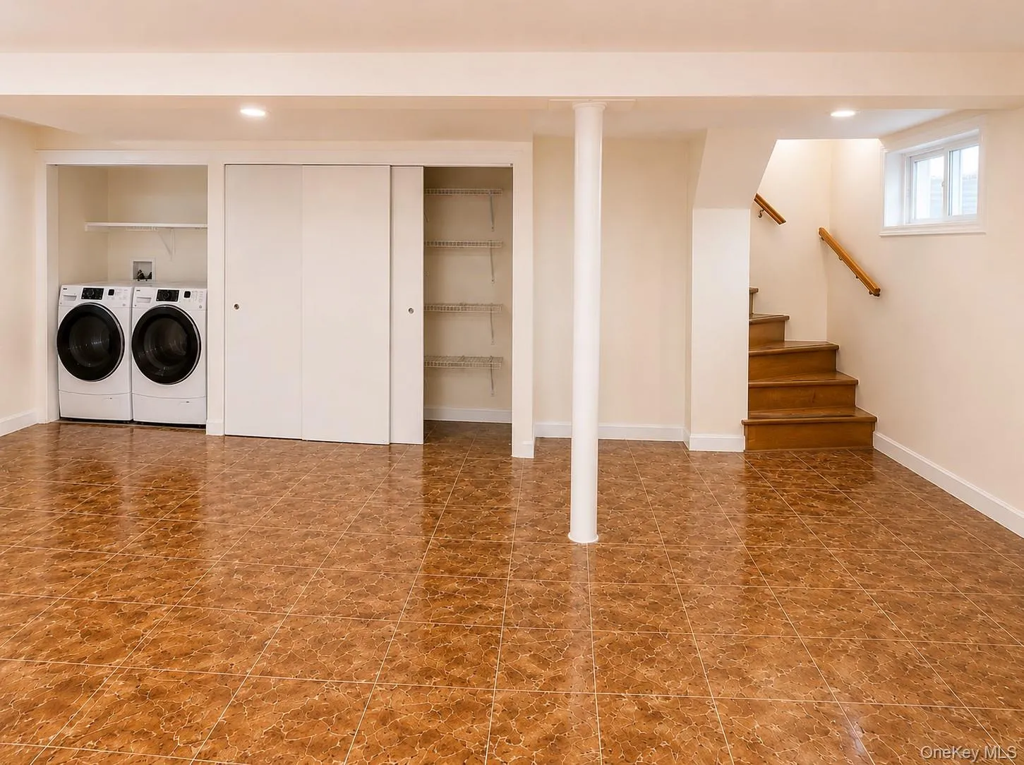 188-06 Soho Drive, New York, NY, 5 Bedrooms Bedrooms, 8 Rooms Rooms,3 BathroomsBathrooms,Residential Lease,For Rent,Soho,0,1022547 188-06 Soho Drive, New York, NY, 5 Bedrooms Bedrooms, 8 Rooms Rooms,3 BathroomsBathrooms,Residential Lease,For Rent,Soho,0,1022547