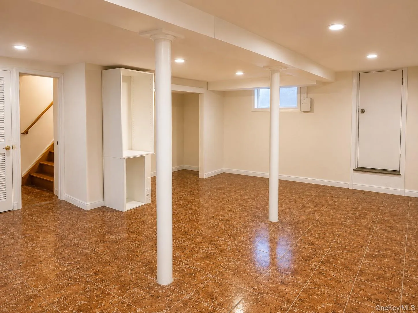 188-06 Soho Drive, New York, NY, 5 Bedrooms Bedrooms, 8 Rooms Rooms,3 BathroomsBathrooms,Residential Lease,For Rent,Soho,0,1022547 188-06 Soho Drive, New York, NY, 5 Bedrooms Bedrooms, 8 Rooms Rooms,3 BathroomsBathrooms,Residential Lease,For Rent,Soho,0,1022547