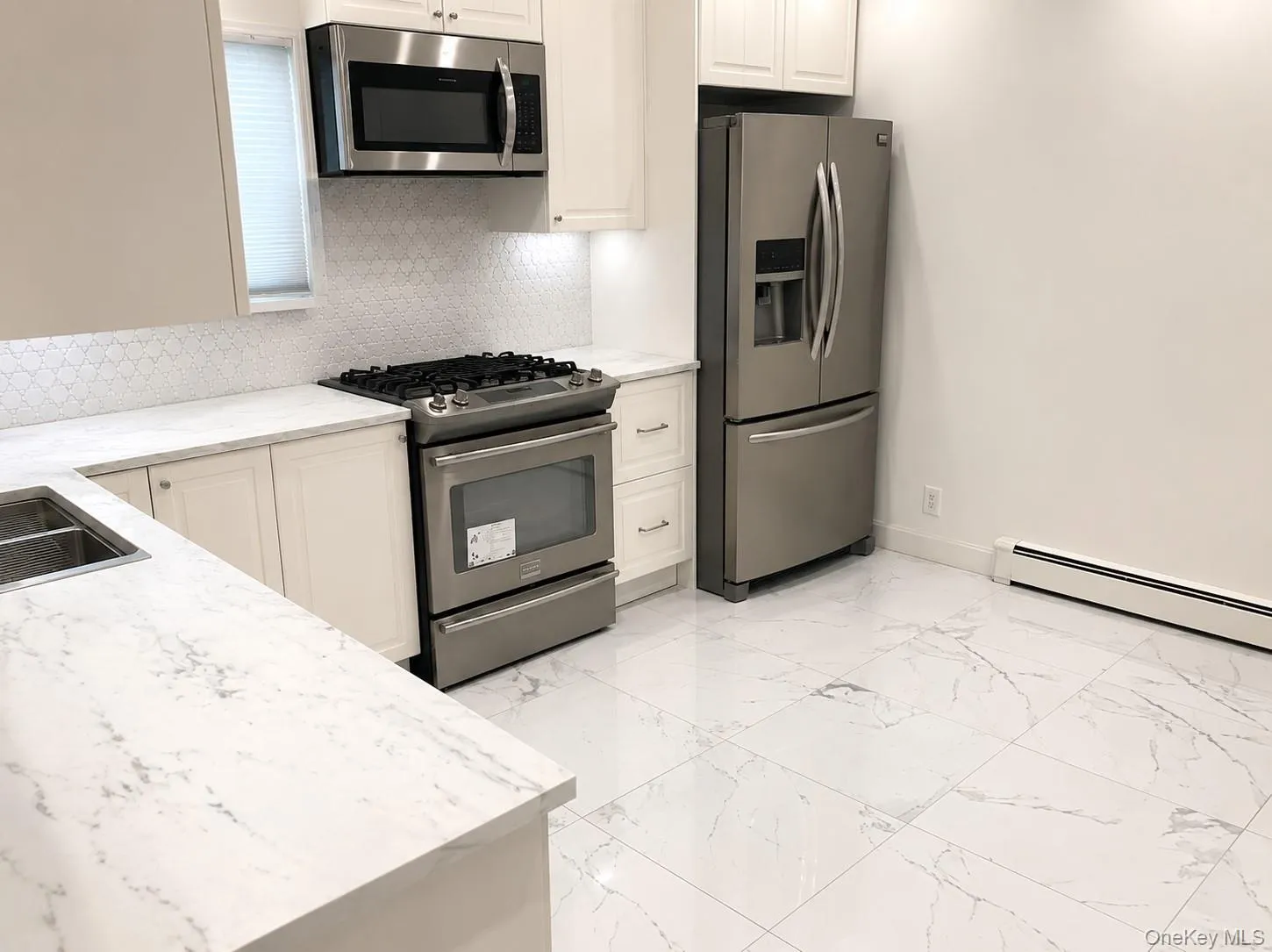 188-06 Soho Drive, New York, NY, 5 Bedrooms Bedrooms, 8 Rooms Rooms,3 BathroomsBathrooms,Residential Lease,For Rent,Soho,0,1022547 188-06 Soho Drive, New York, NY, 5 Bedrooms Bedrooms, 8 Rooms Rooms,3 BathroomsBathrooms,Residential Lease,For Rent,Soho,0,1022547